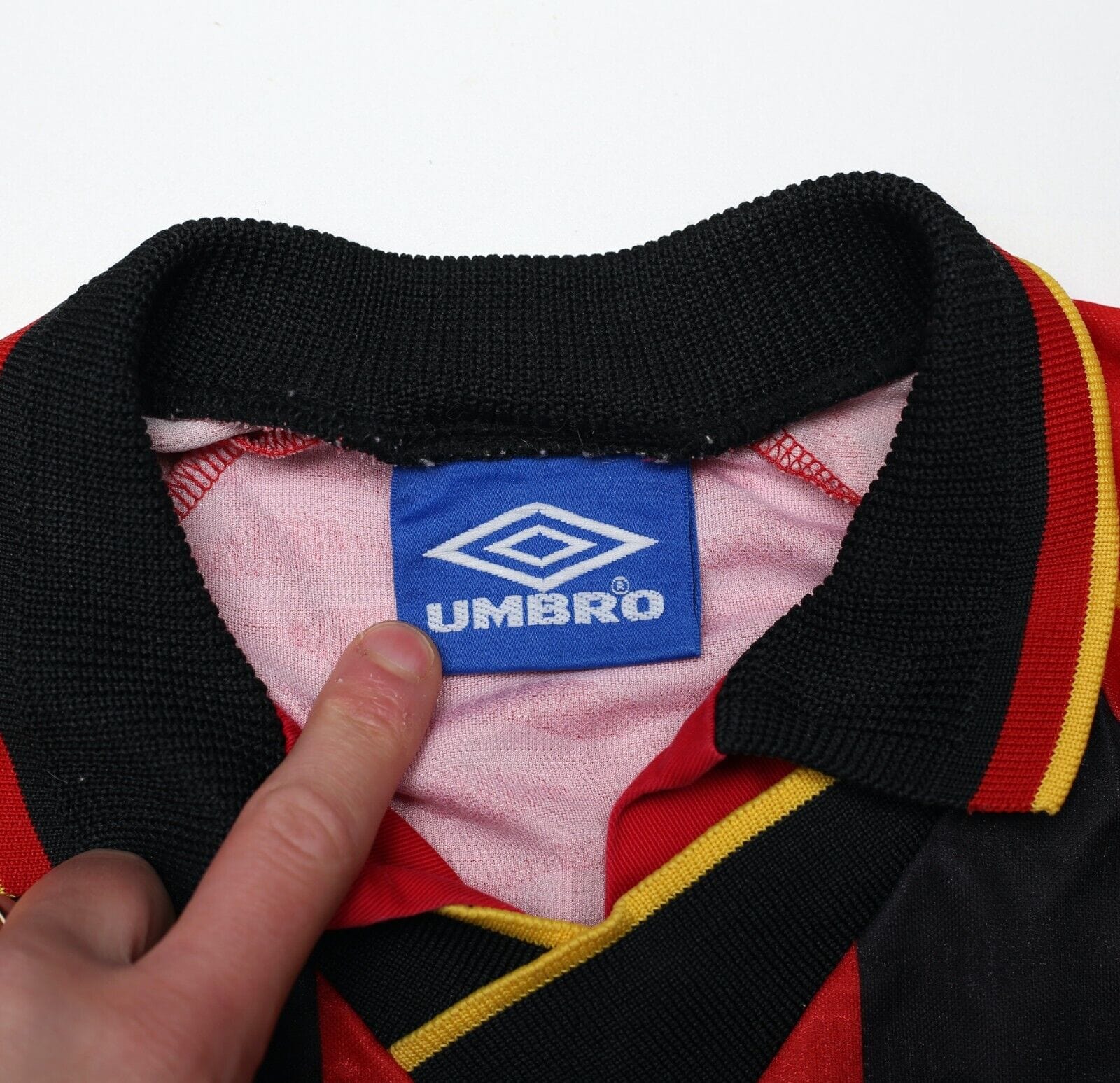 1996/98 GRAMPUS EIGHT Vintage Umbro Home Football Shirt (S/M)