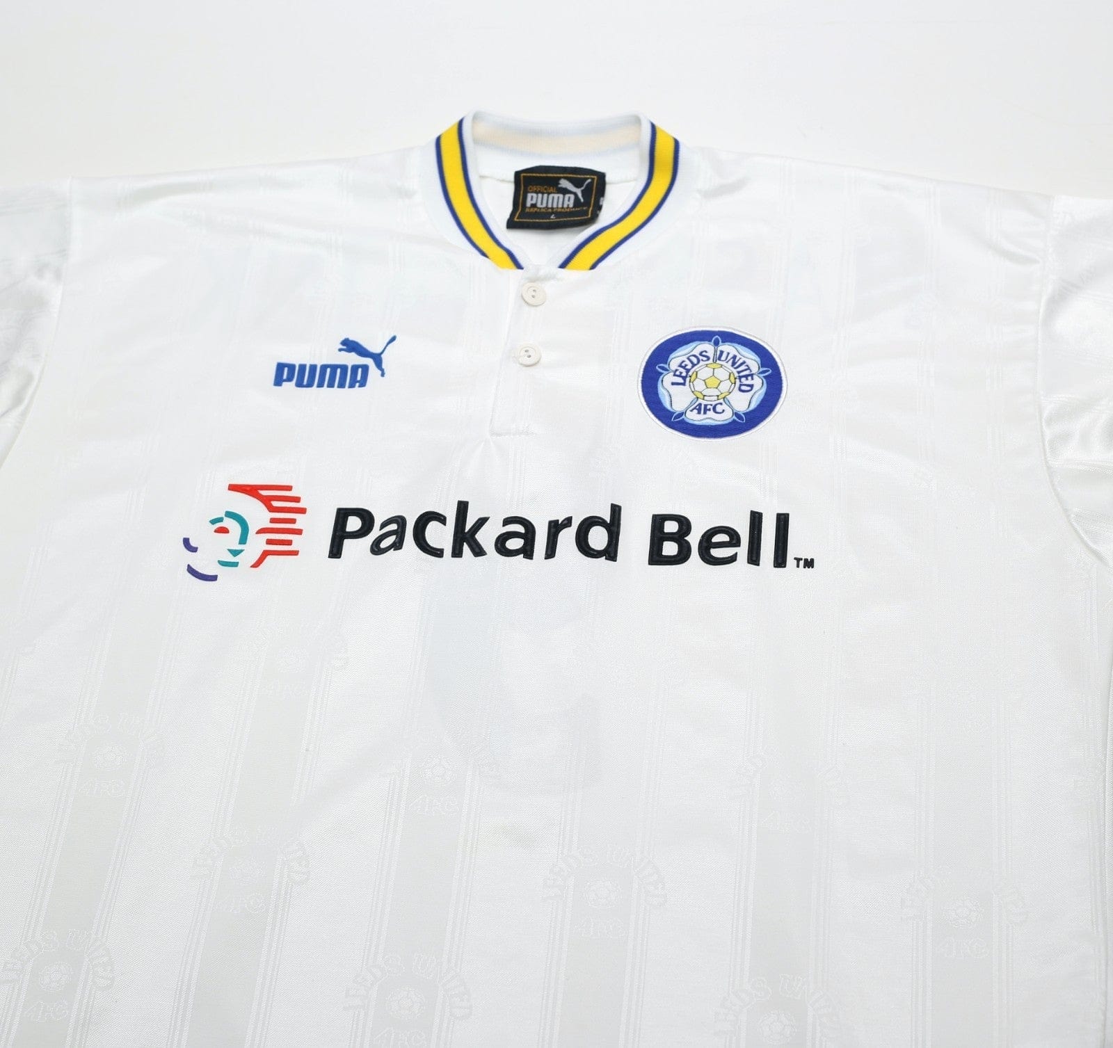 1996/98 HASSELBAINK #9 Leeds United Vintage PUMA Home Football Shirt (L)