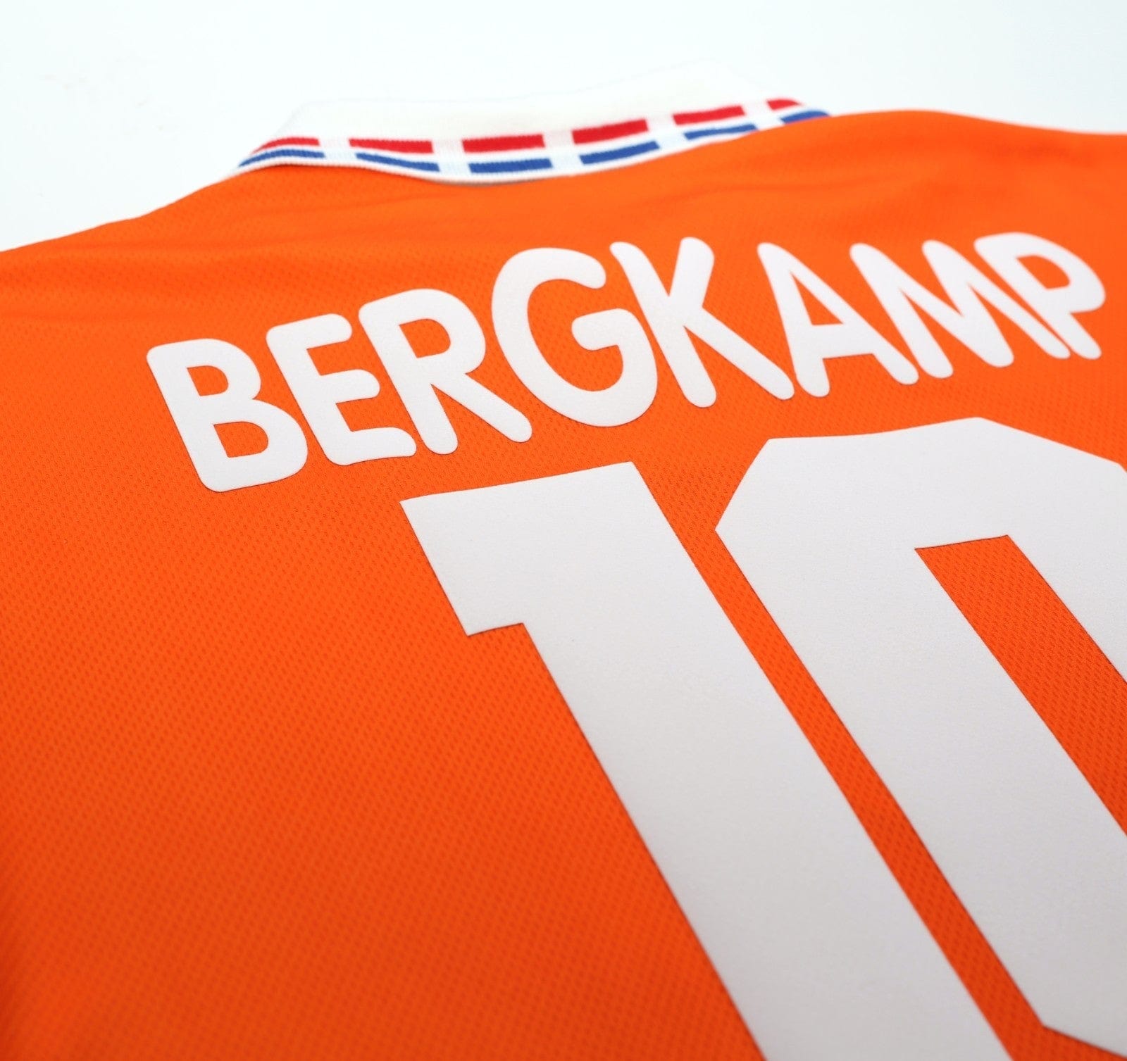 1996 BERGKAMP #10 Holland Vintage Lotto Home Football Shirt (L) Netherlands