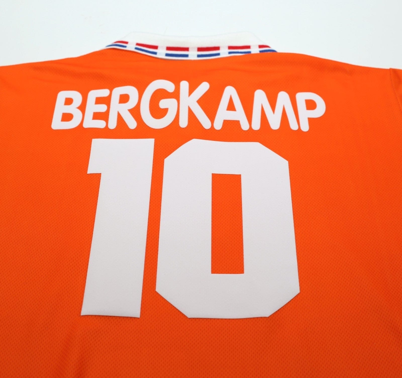 1996 BERGKAMP #10 Holland Vintage Lotto Home Football Shirt (L) Netherlands