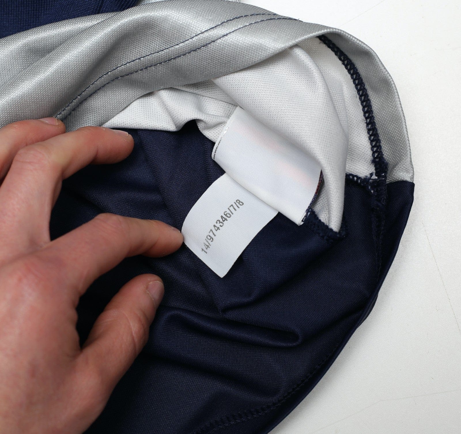 1997/98 JAMES #1 Liverpool Vintage Reebok GK Football Shirt (S) 34/36