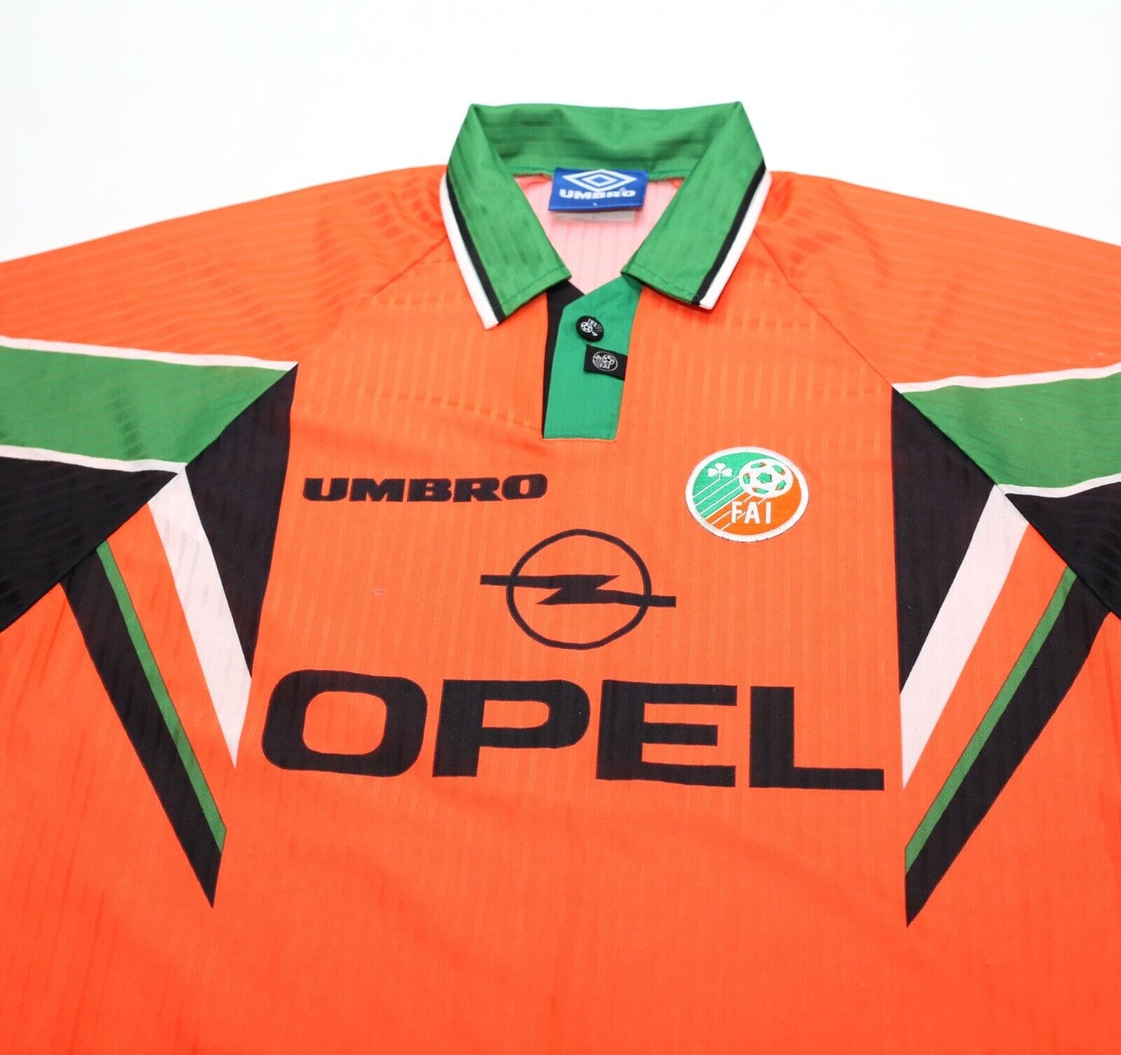 1997/98 KEANE #6 Ireland Vintage Umbro Away Football Shirt (L)