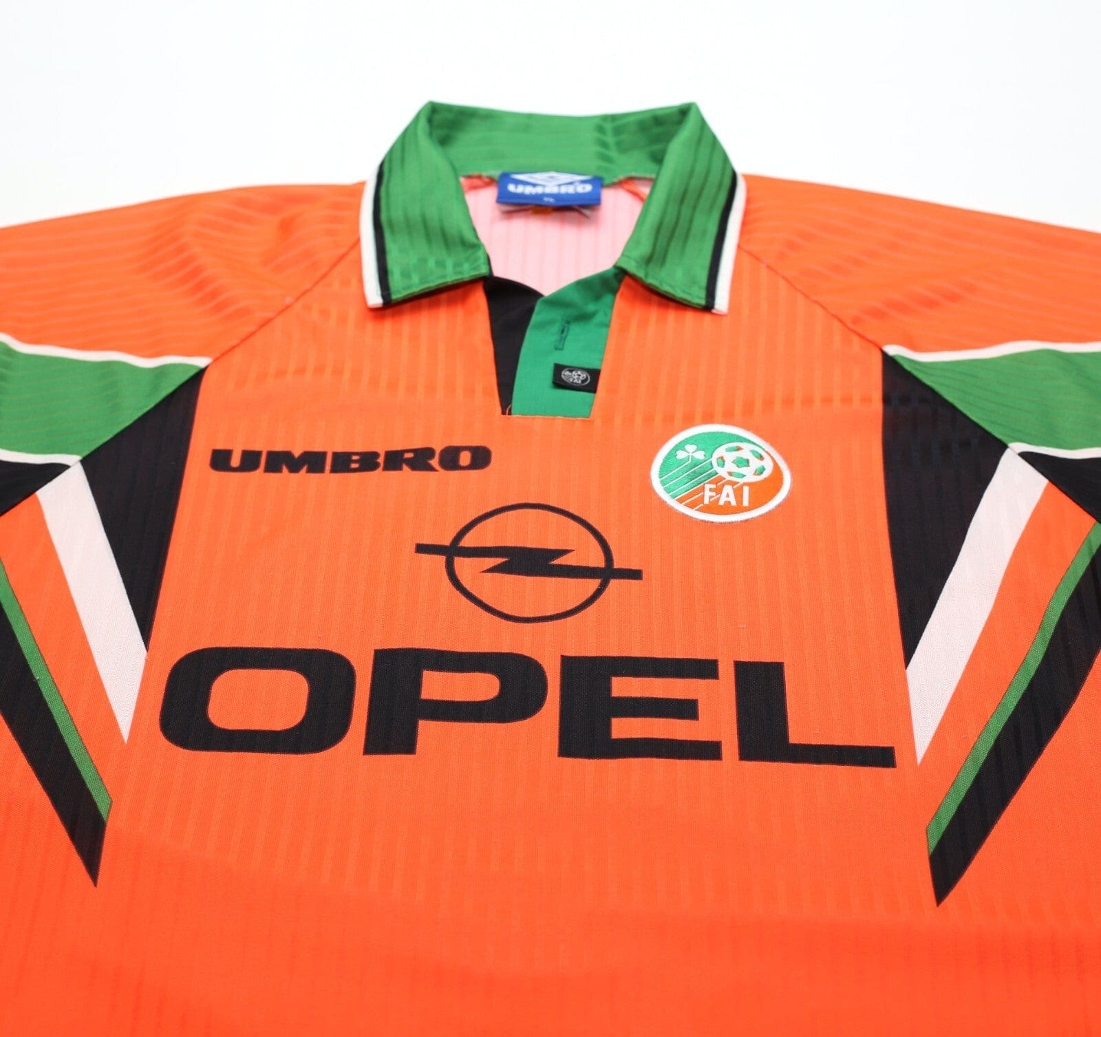1997/98 KEANE #6 Ireland Vintage Umbro Away Football Shirt (L/XL)