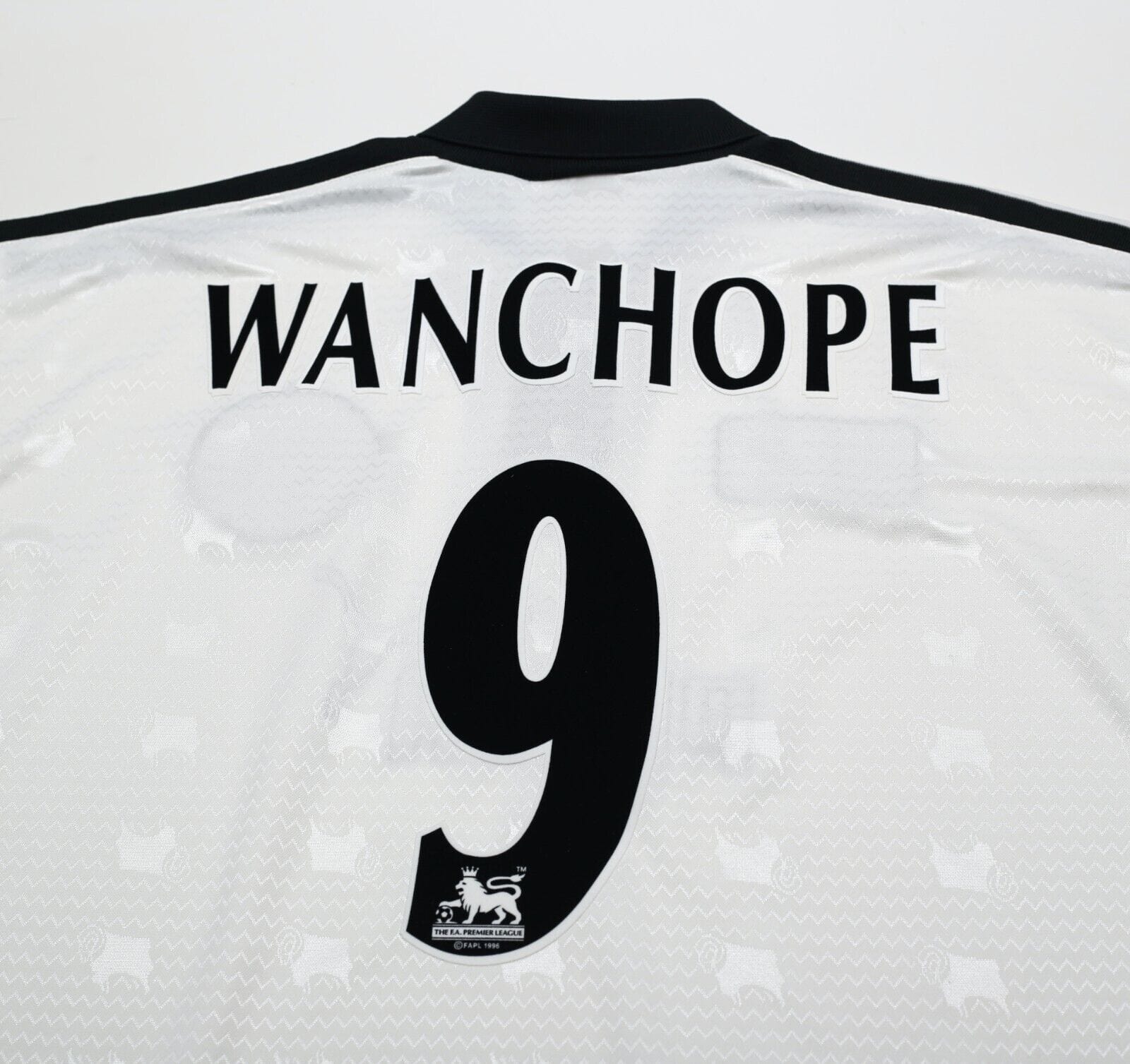 1997/98 WANCHOPE #9 Derby County Vintage PUMA Home Football Shirt (L)