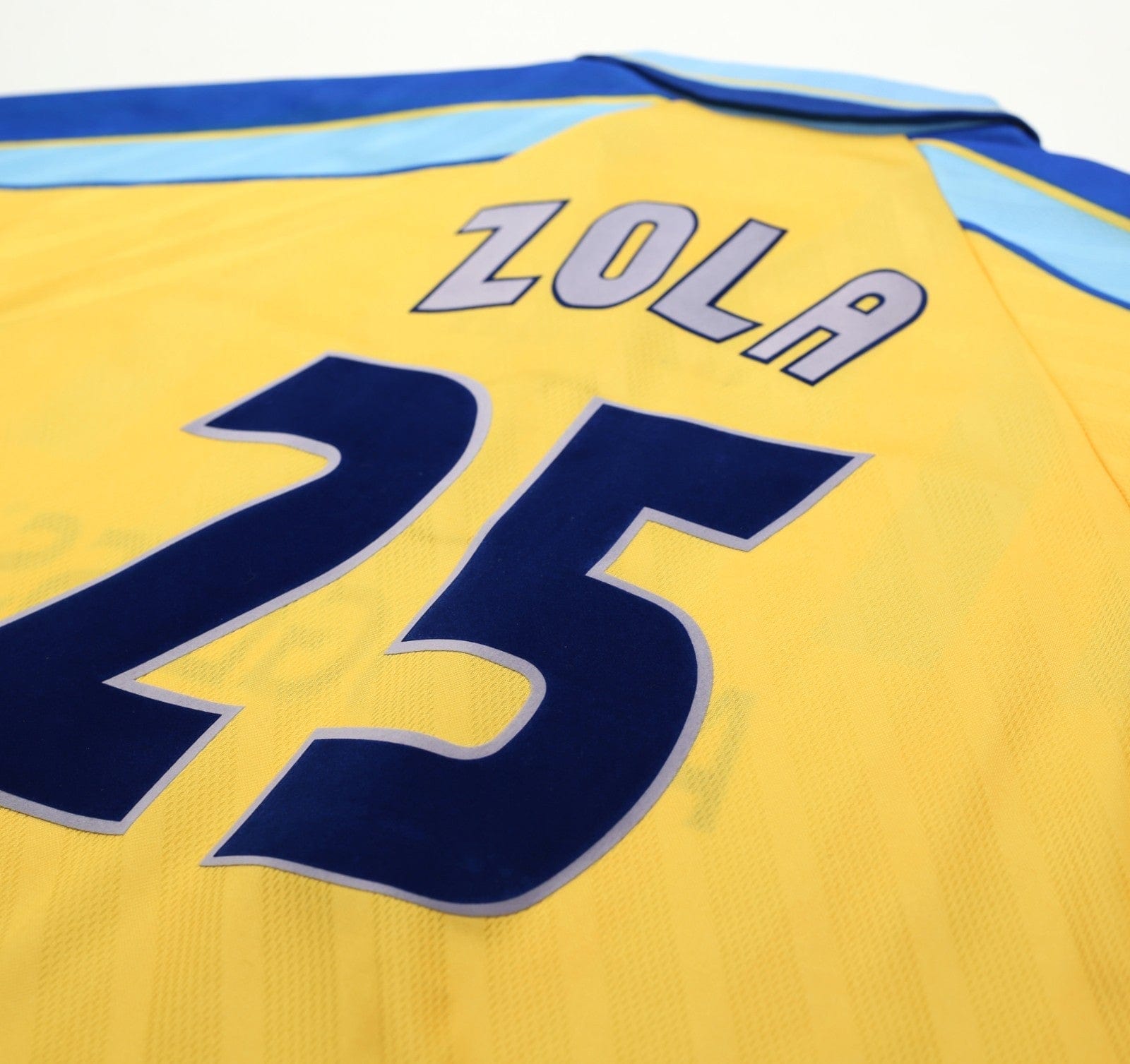 1997/98 ZOLA #25 Chelsea Vintage Umbro Away Football Shirt (L)