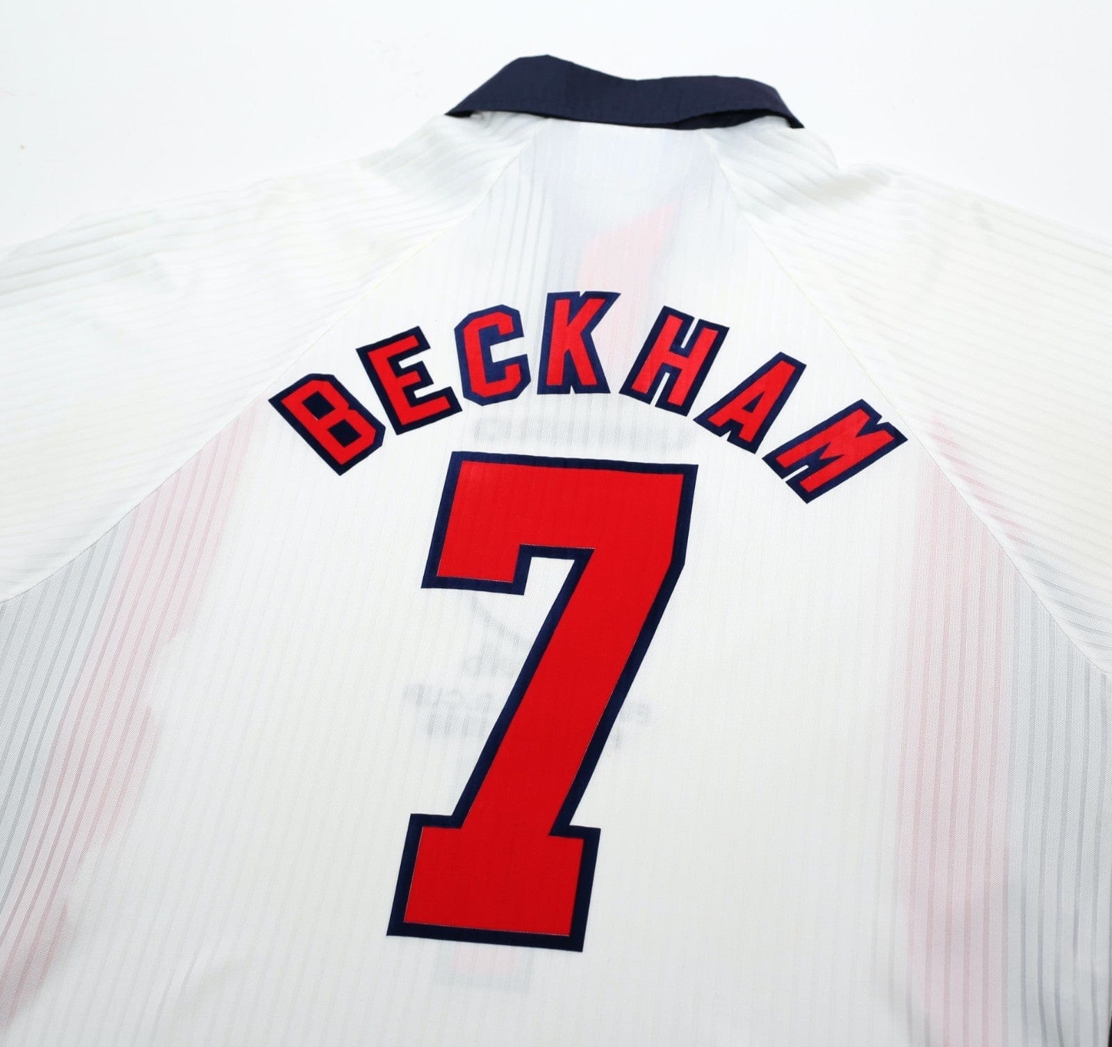 1997/99 BECKHAM #7 England Vintage Umbro Home Football Shirt (M/L) WC 1998