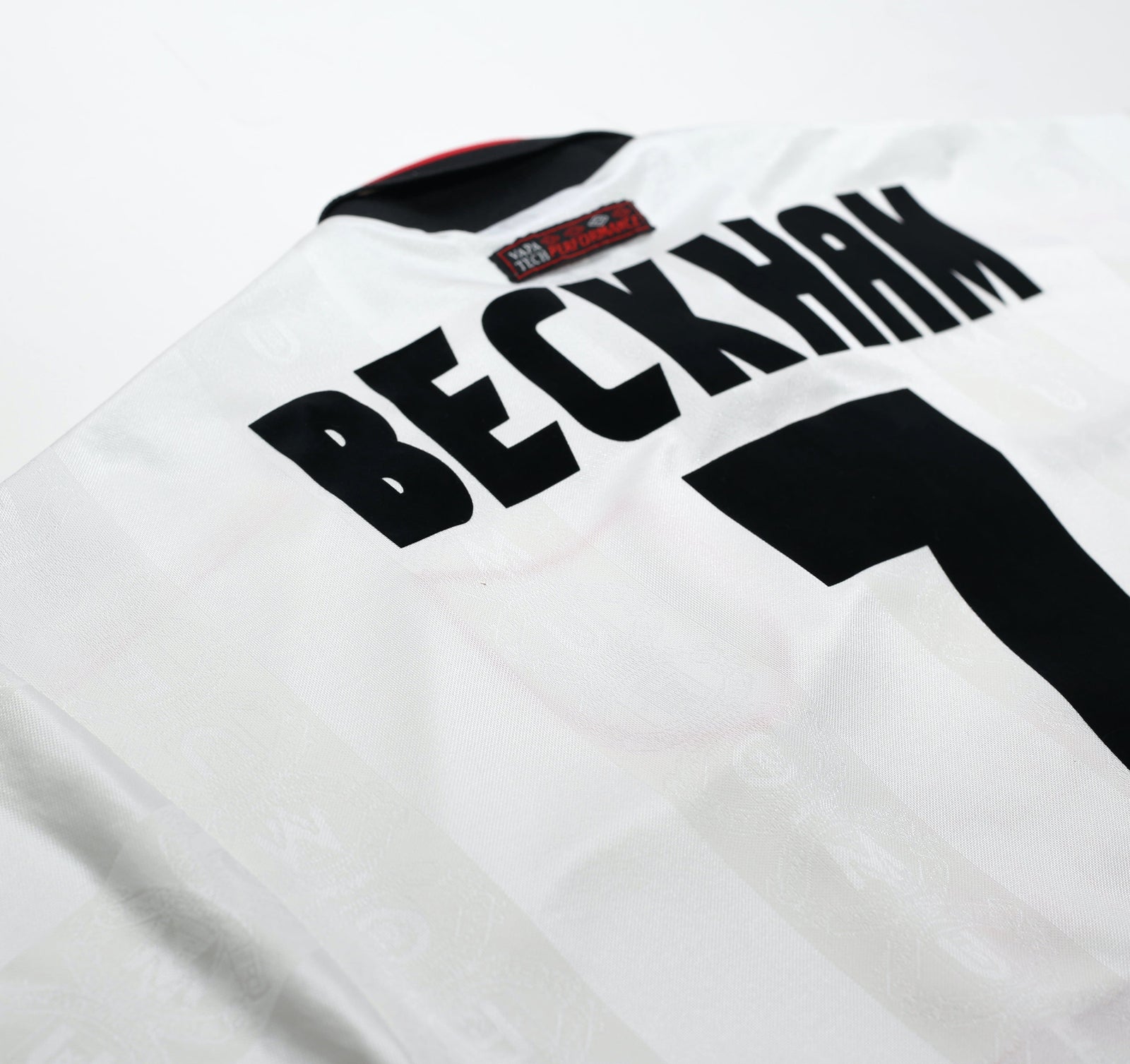 1997/99 BECKHAM #7 Manchester United Vintage Umbro Away Football Shirt (L)