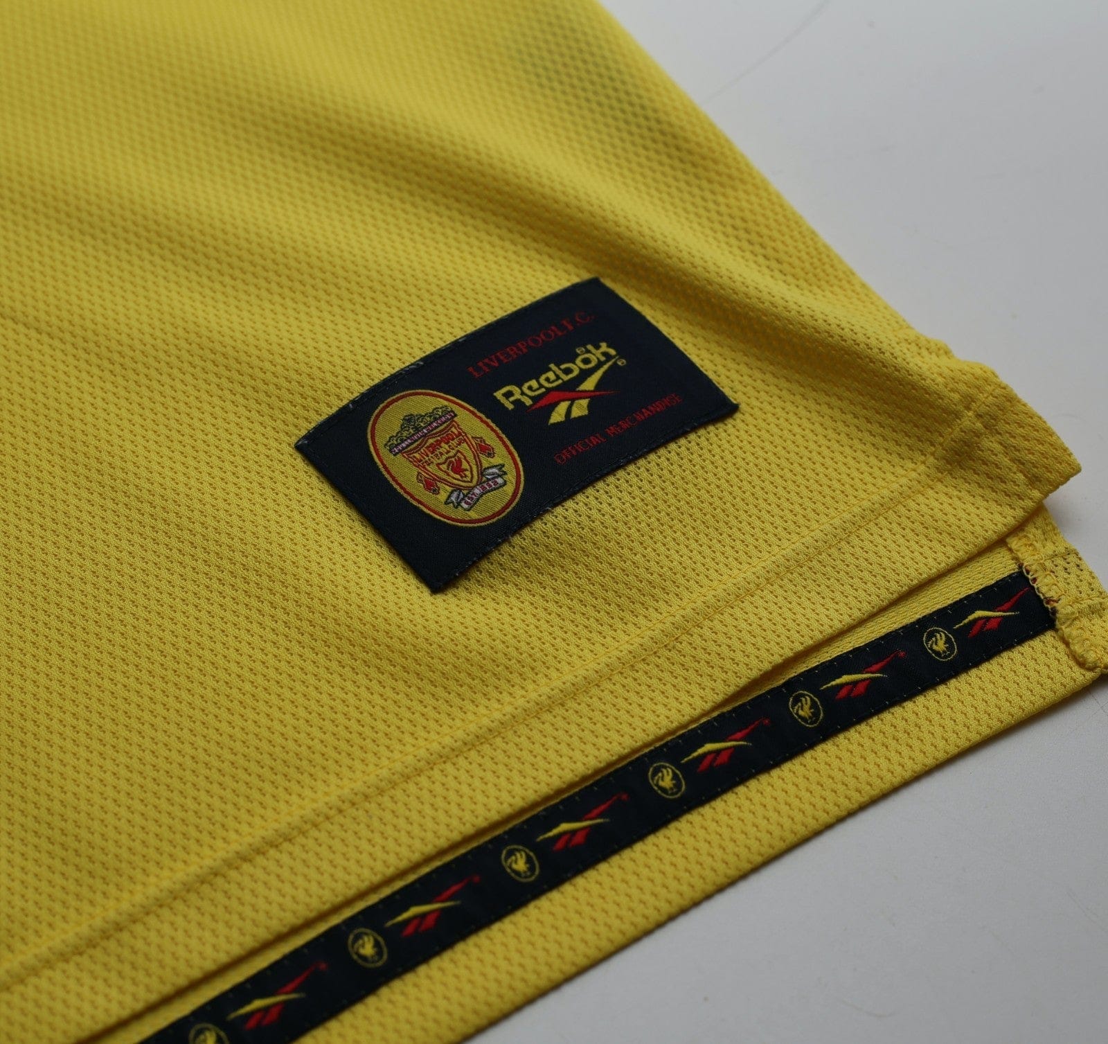 1997/99 REDKNAPP #11 Liverpool Vintage Reebok Away Football Shirt (S) 34/36