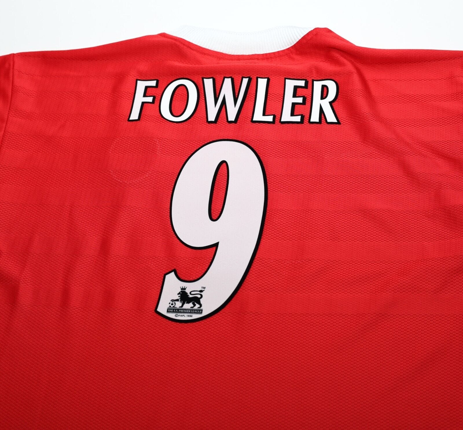 1998/00 FOWLER #9 Liverpool Vintage Reebok Home Football Shirt Jersey (L)