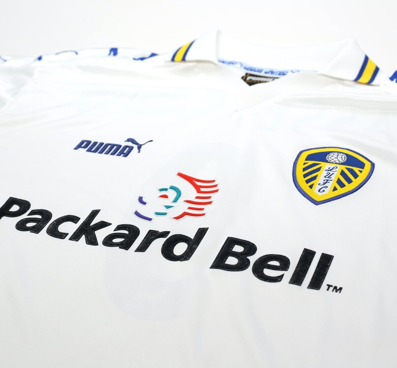 1998/00 HASSELBAINK #9 Leeds United Vintage PUMA Home Football Shirt (M)