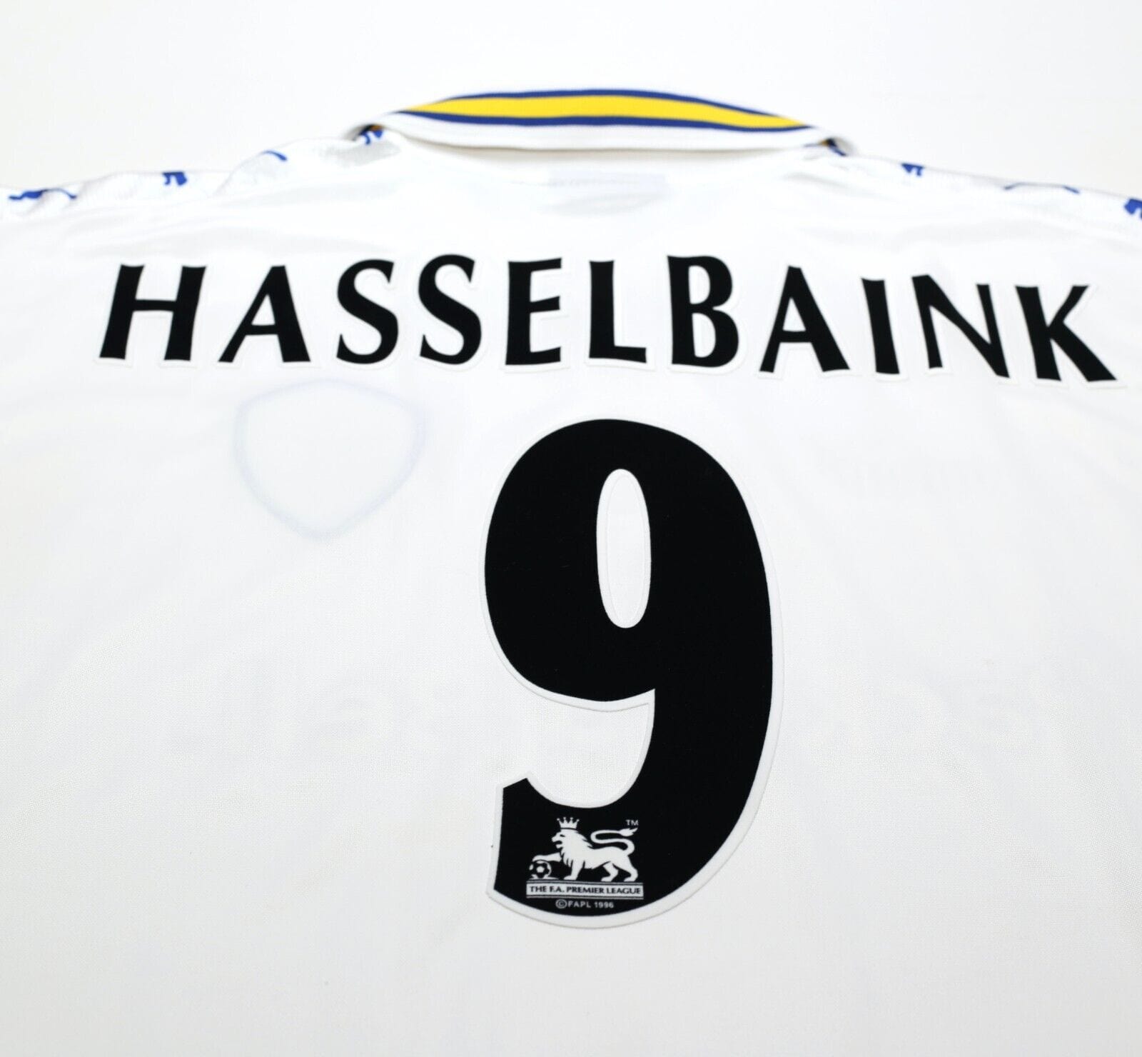 1998/00 HASSELBAINK #9 Leeds United Vintage PUMA Home Football Shirt (M)