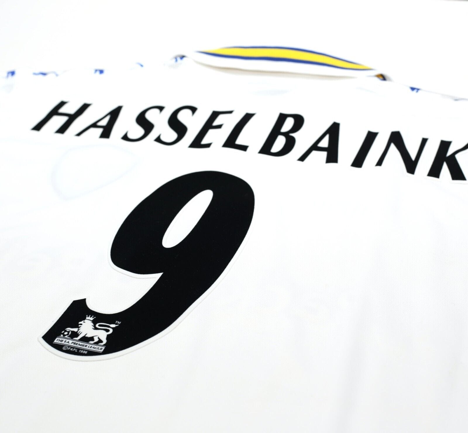 1998/00 HASSELBAINK #9 Leeds United Vintage PUMA Home Football Shirt (M)