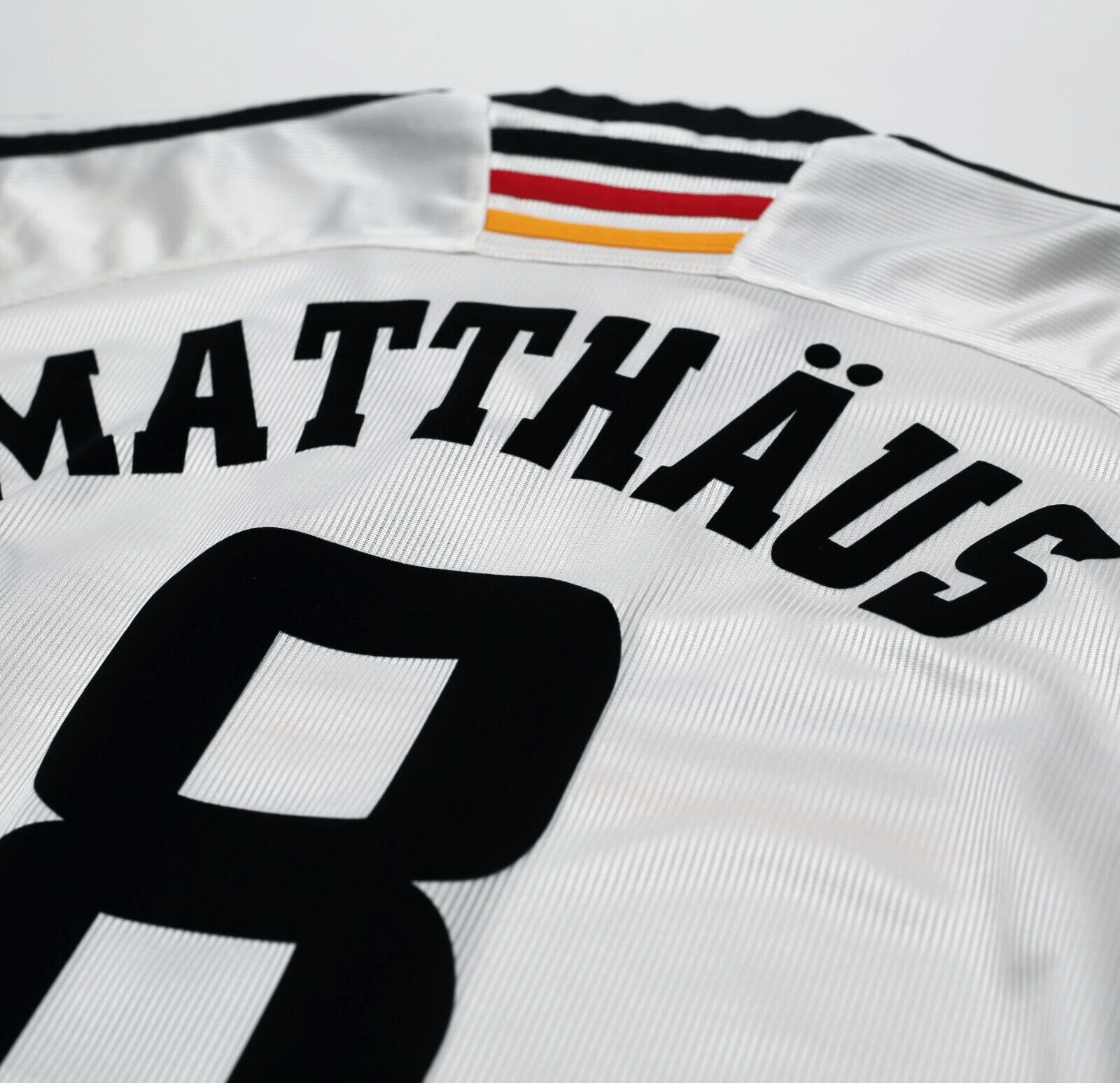 1998/00 MATTHAUS #8 Germany Vintage adidas Home Football Shirt (L) WC 98