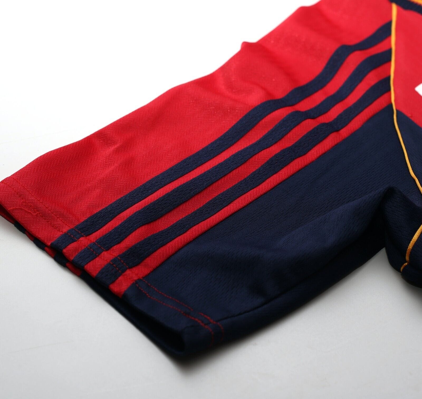 1998/00 RAUL #10 Spain Vintage adidas Home Football Shirt (S) World Cup 98