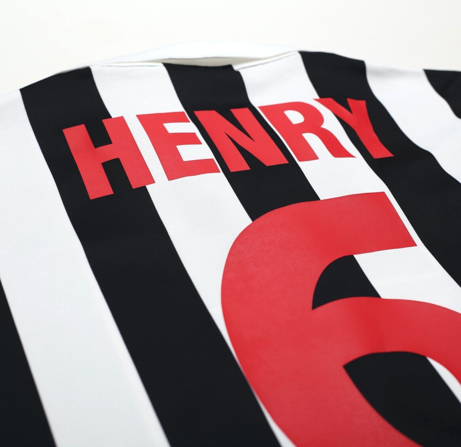 1998/99 HENRY #6 Juventus Vintage Kappa Home Football Shirt Jersey (XL)