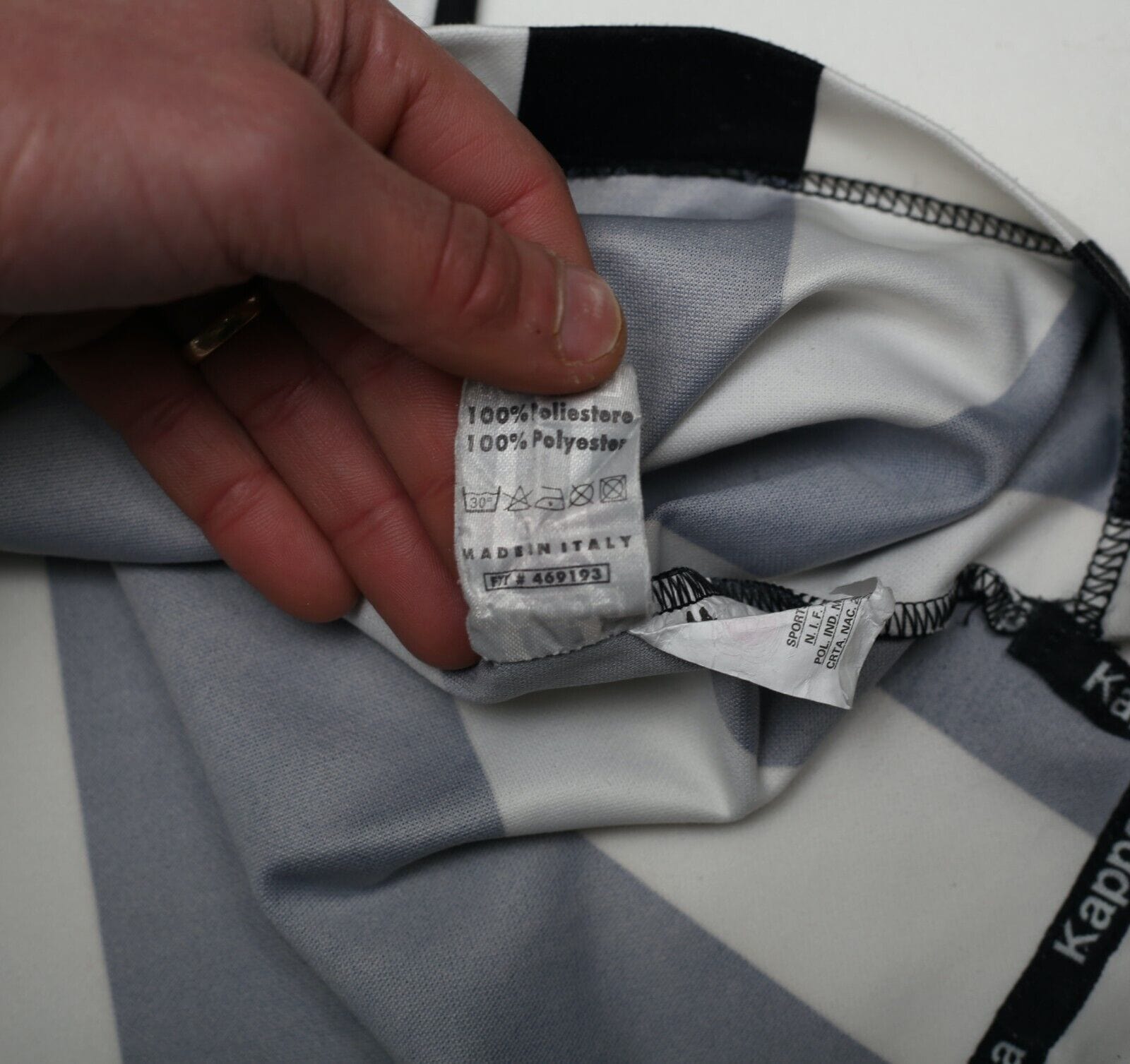 1998/99 HENRY #6 Juventus Vintage Kappa Home Football Shirt (L)