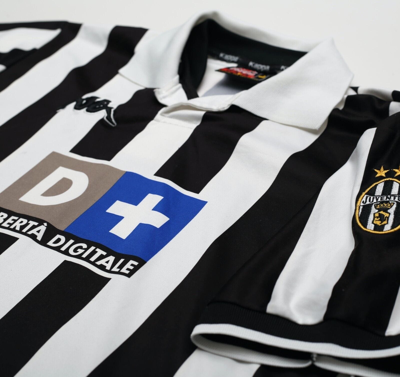 1998/99 HENRY #6 Juventus Vintage Kappa Home Football Shirt (L)