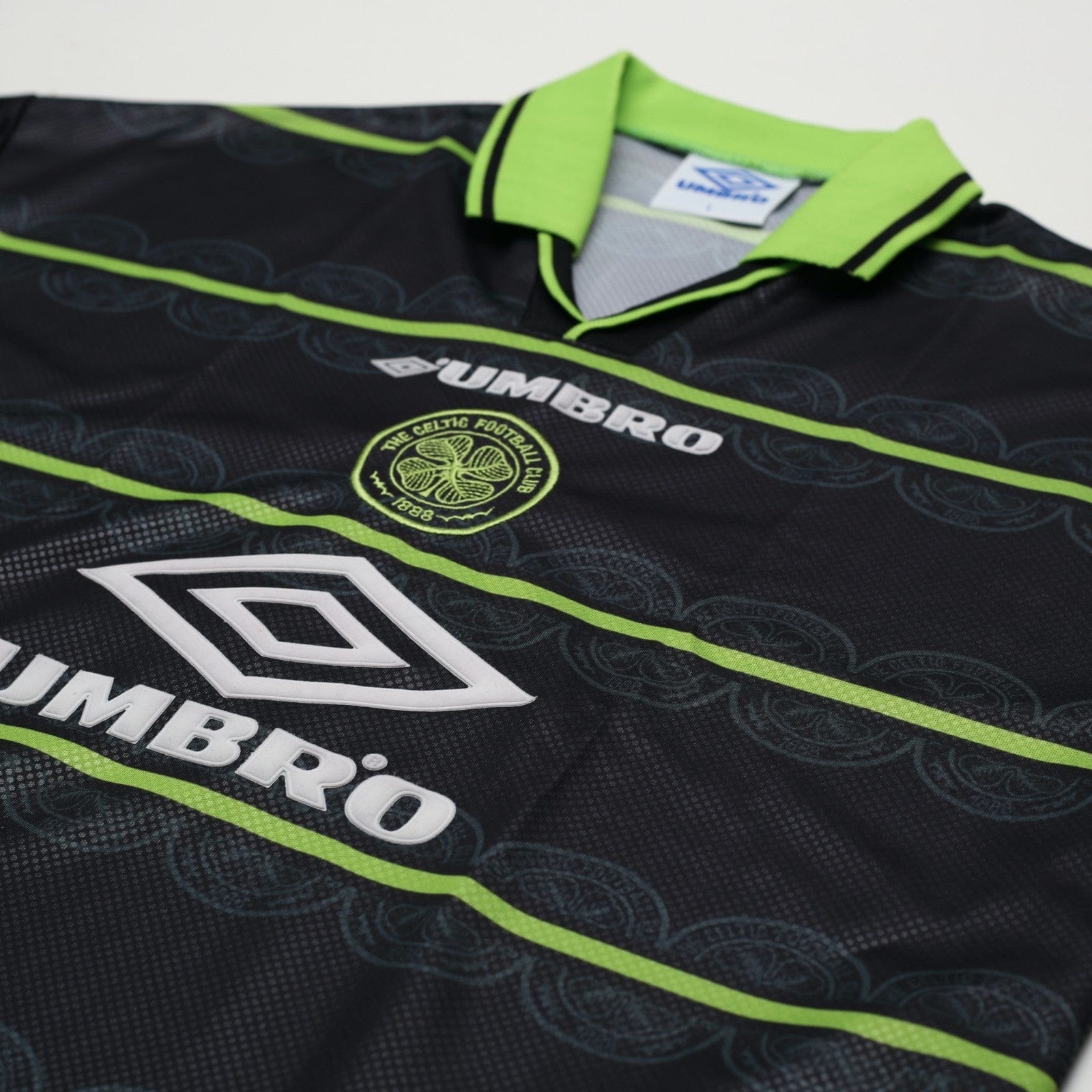 1998/99 Larsson #7 Celtic Vintage Umbro Away Football Shirt (L)