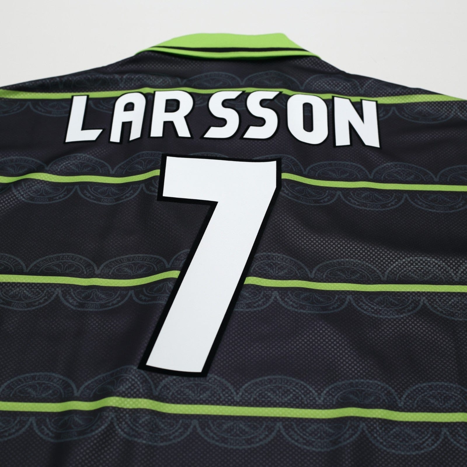 1998/99 Larsson #7 Celtic Vintage Umbro Away Football Shirt (L)