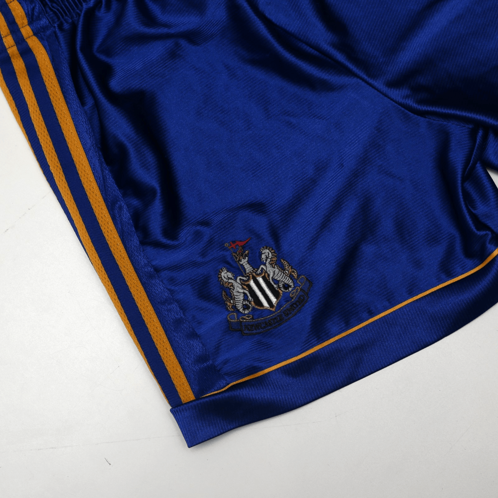 1998/99 Newcastle United Vintage adidas Away Kit Football Shorts (M) 34" Waist