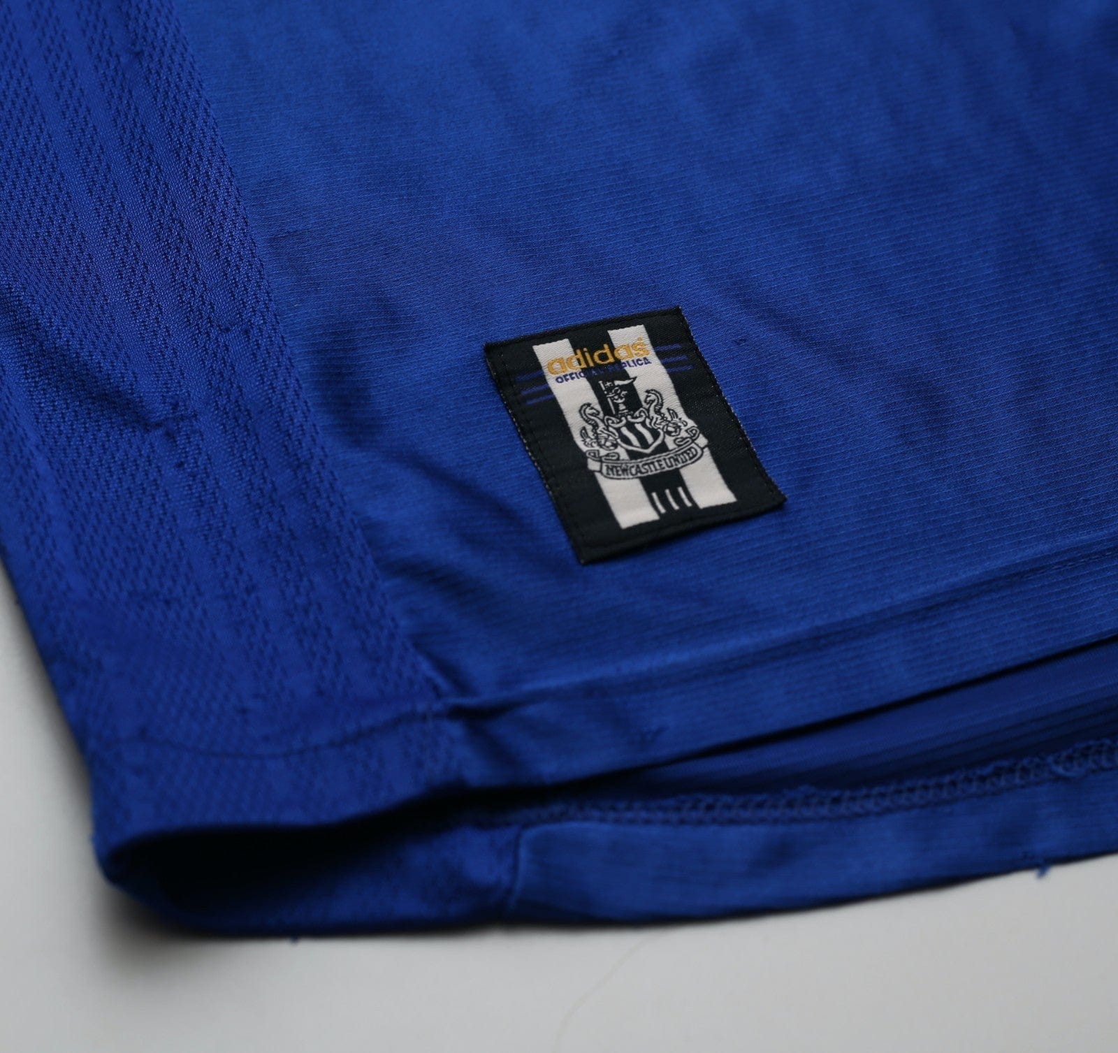 1998/99 SHEARER #9 Newcastle United Vintage adidas Away Football Shirt (L)