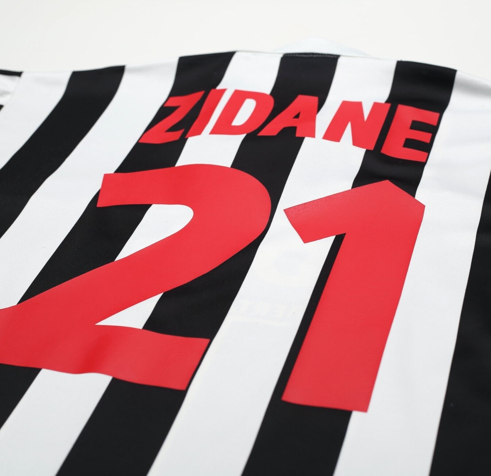 1998/99 ZIDANE #21 Juventus Vintage Kappa Home Football Shirt Jersey (XL)