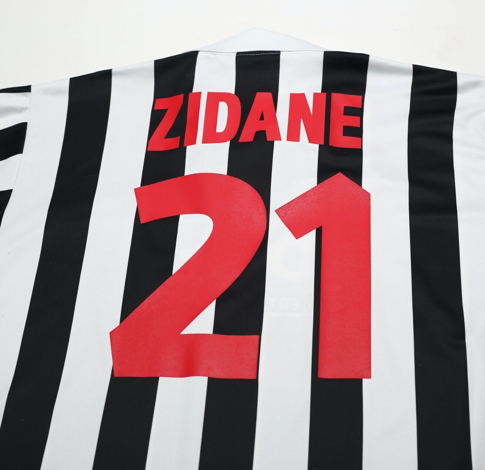 1998/99 ZIDANE #21 Juventus Vintage Kappa Home Football Shirt Jersey (XL)