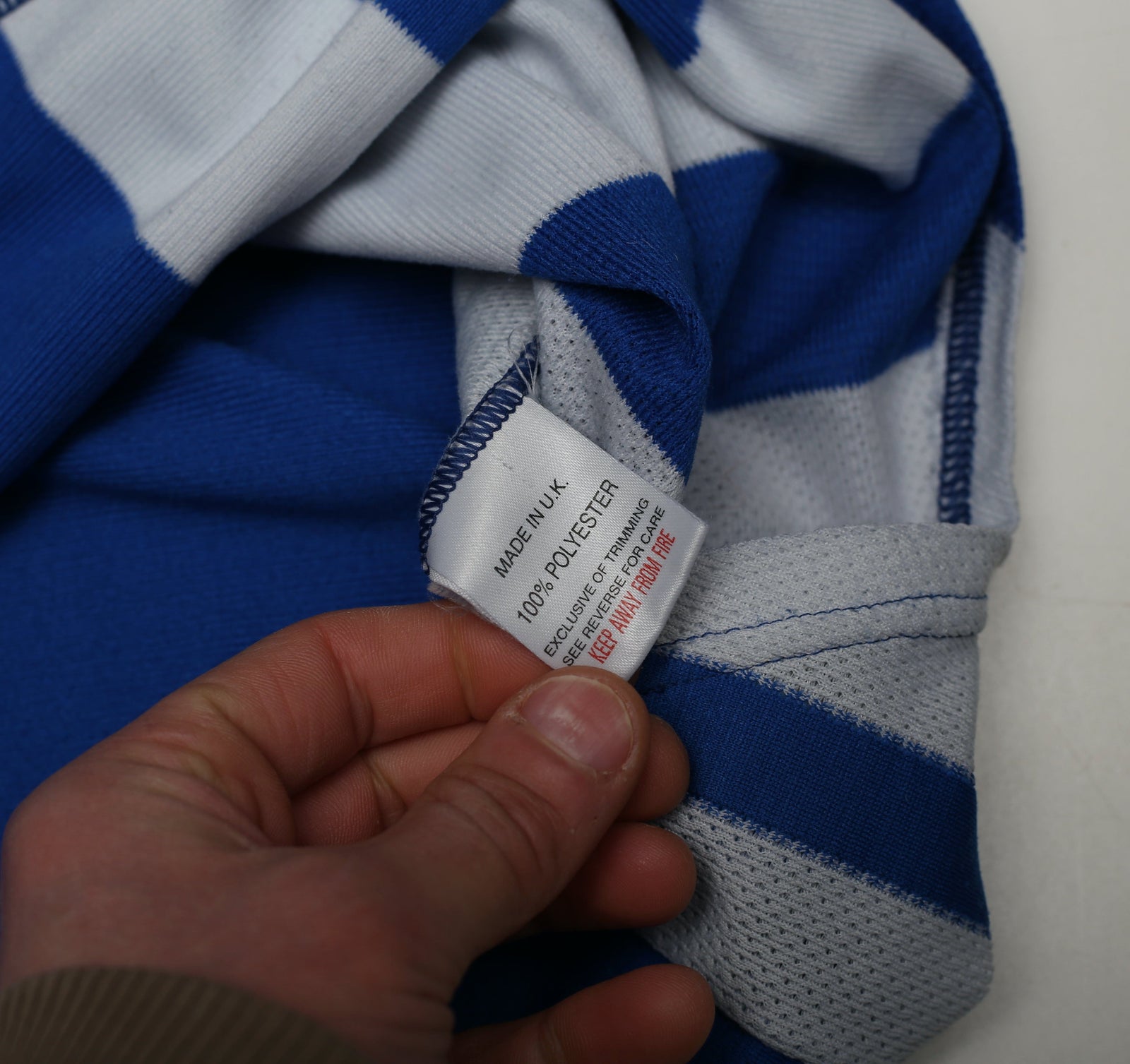 1999/00 CARBONE #8 Sheffield Wednesday Vintage PUMA Home Football Shirt (L)