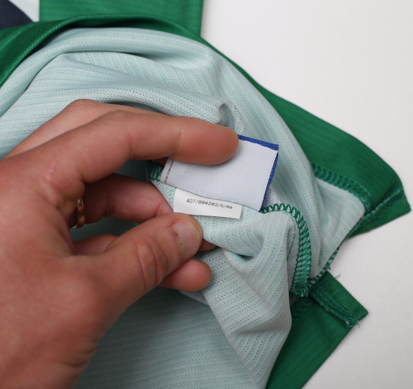 1999/00 GERRARD #28 Liverpool Vintage Reebok Away Football Shirt (S) 34/36