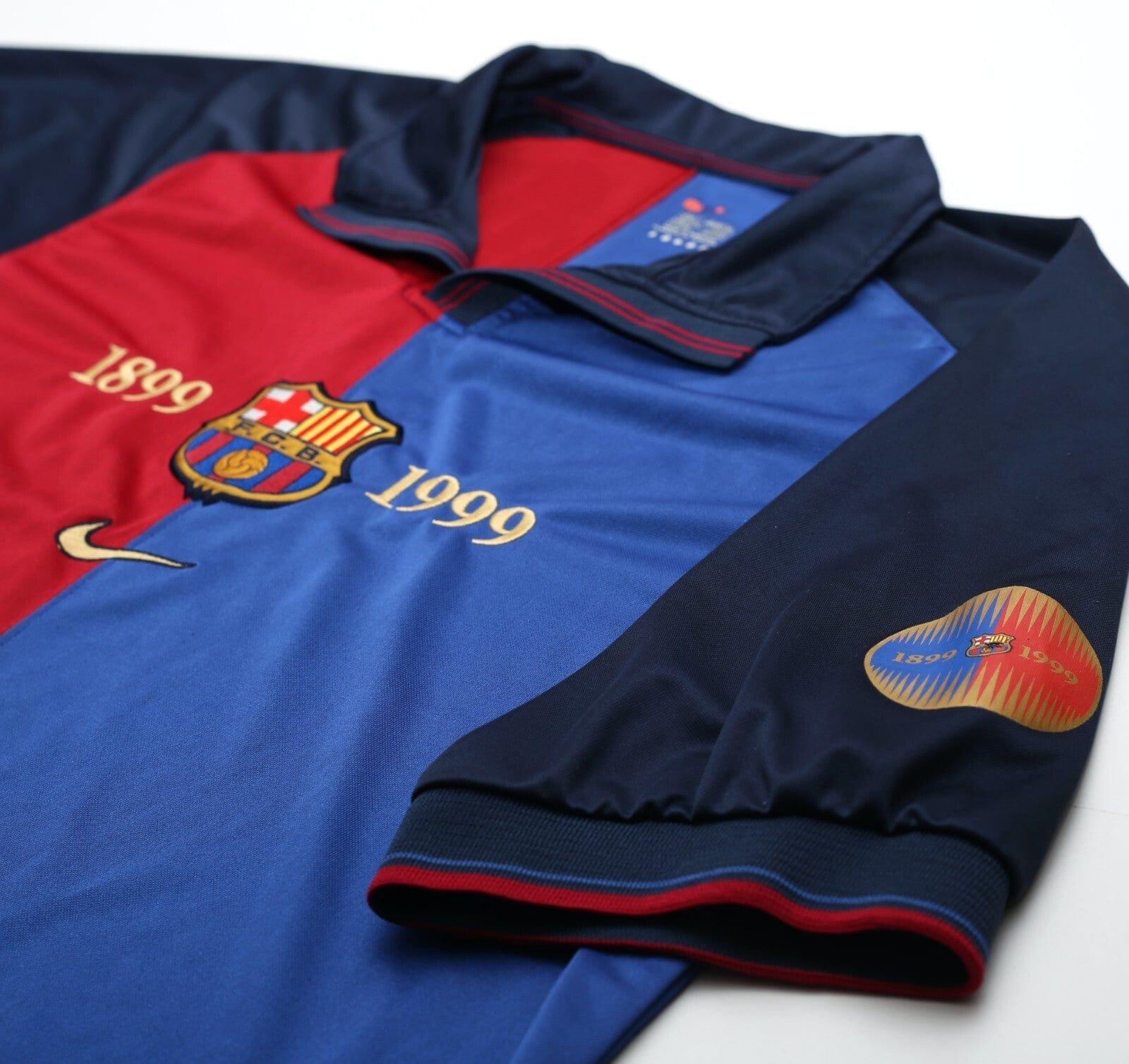 1999/00 GUARDIOLA #4 Barcelona Vintage Nike Centenary Home Football Shirt (L)