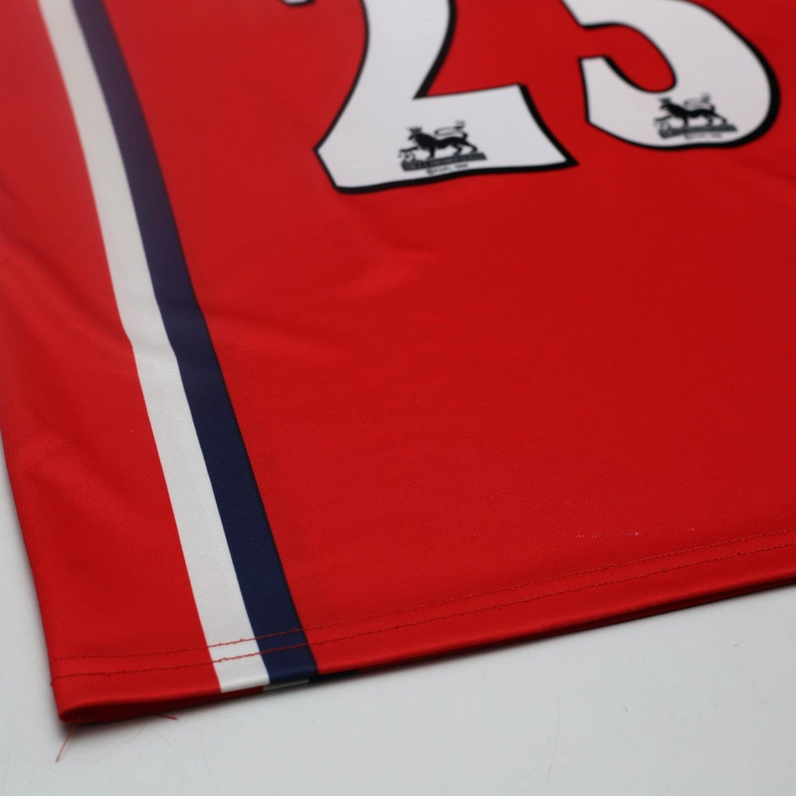 1999/00 Juninho #23 Middlesbrough Vintage Errea Home Football Shirt (M)