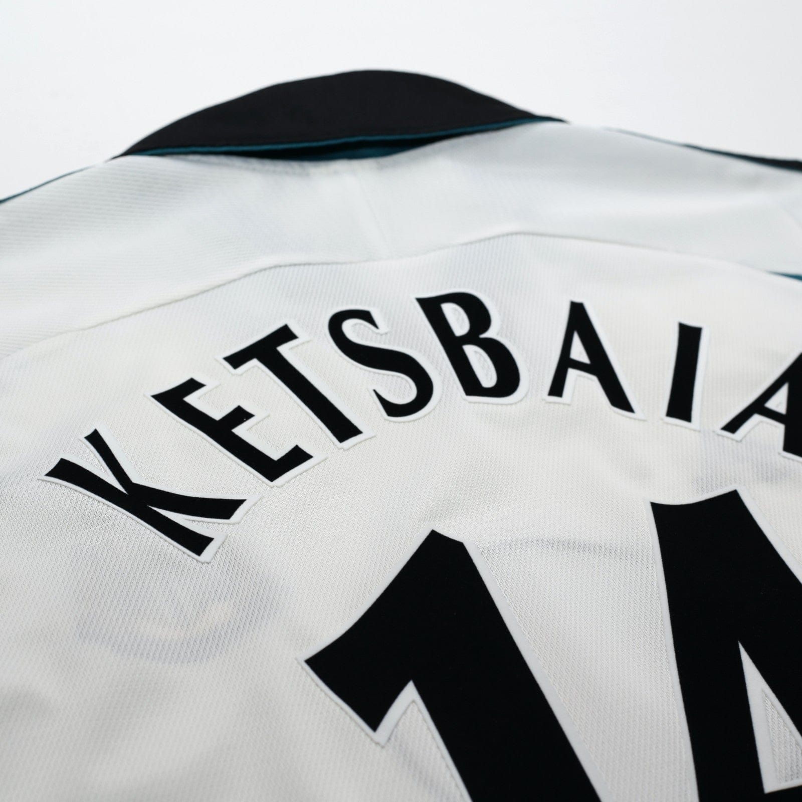 1999/00 Ketsbaia #14 Newcastle United Vintage adidas Away Football Shirt (XL)