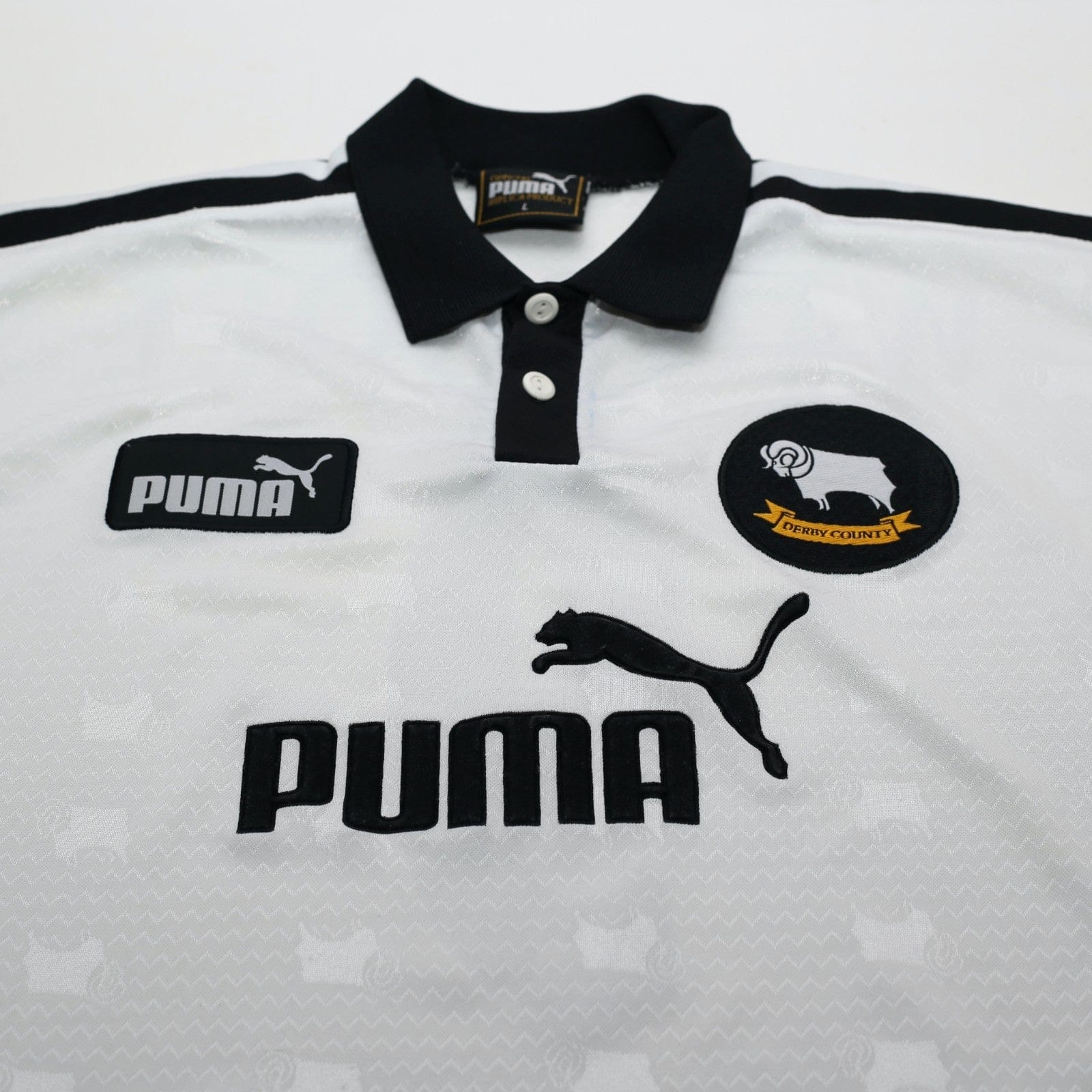 1999/00 Wanchope #9 Derby County Vintage PUMA Home Football Shirt (L)