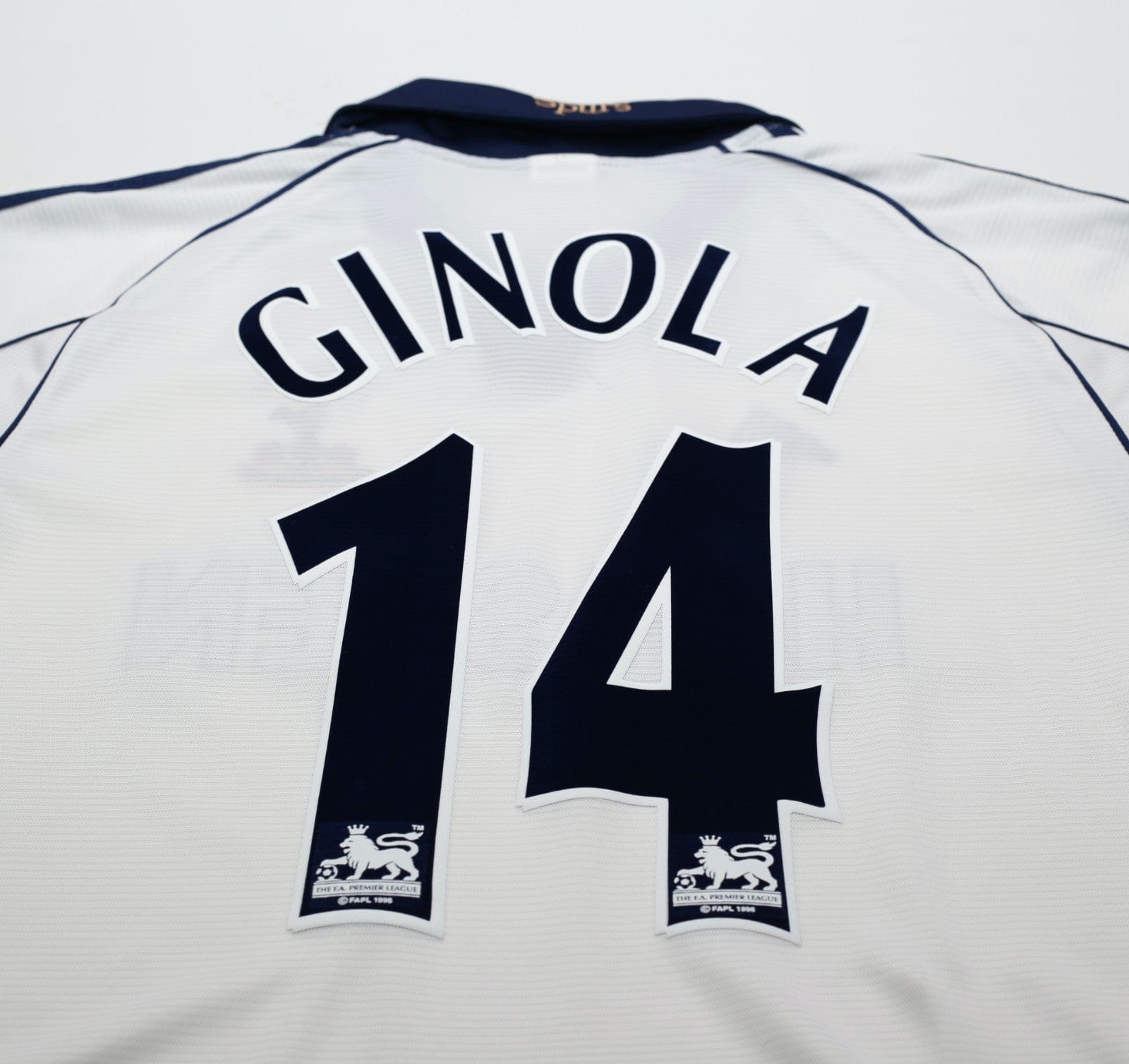 1999/01 GINOLA #14 Tottenham Hotspur Vintage adidas Home Football Shirt (M)