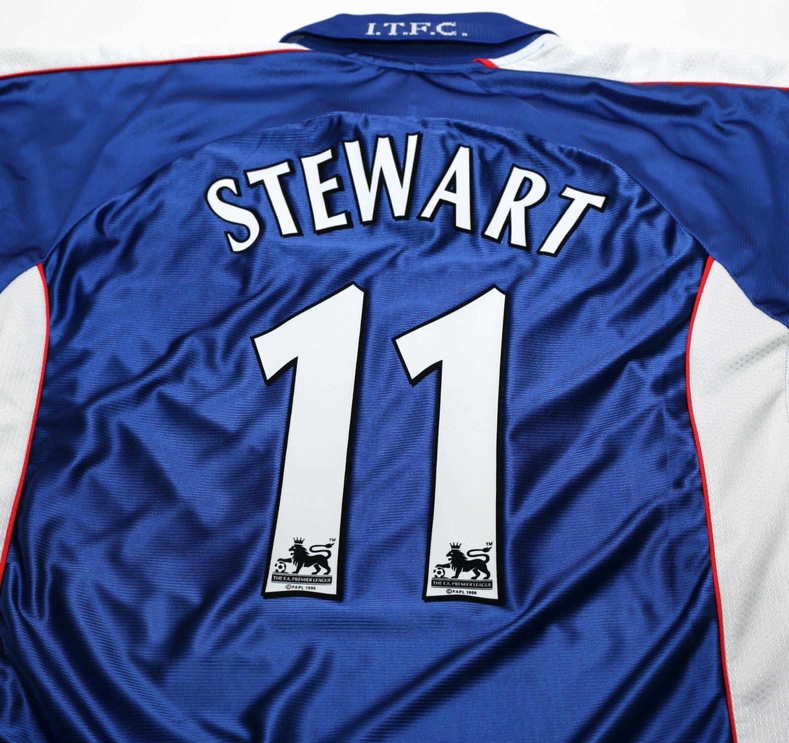 1999/01 STEWART #11 Ipswich Town Vintage PUNCH Home Football Shirt (L)