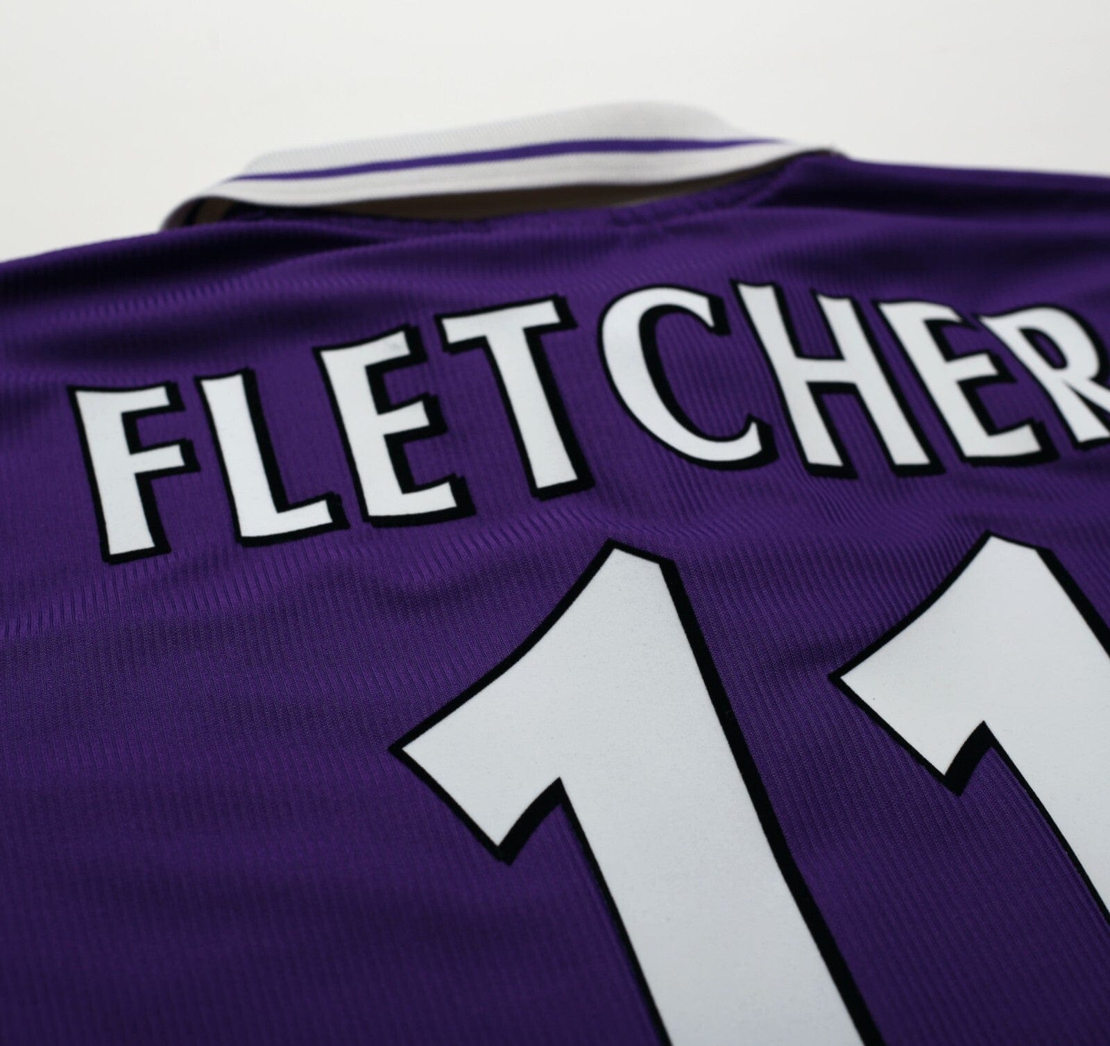 2000/01 FLETCHER #11 Harchester United Vintage LCS Home Football Shirt (M)