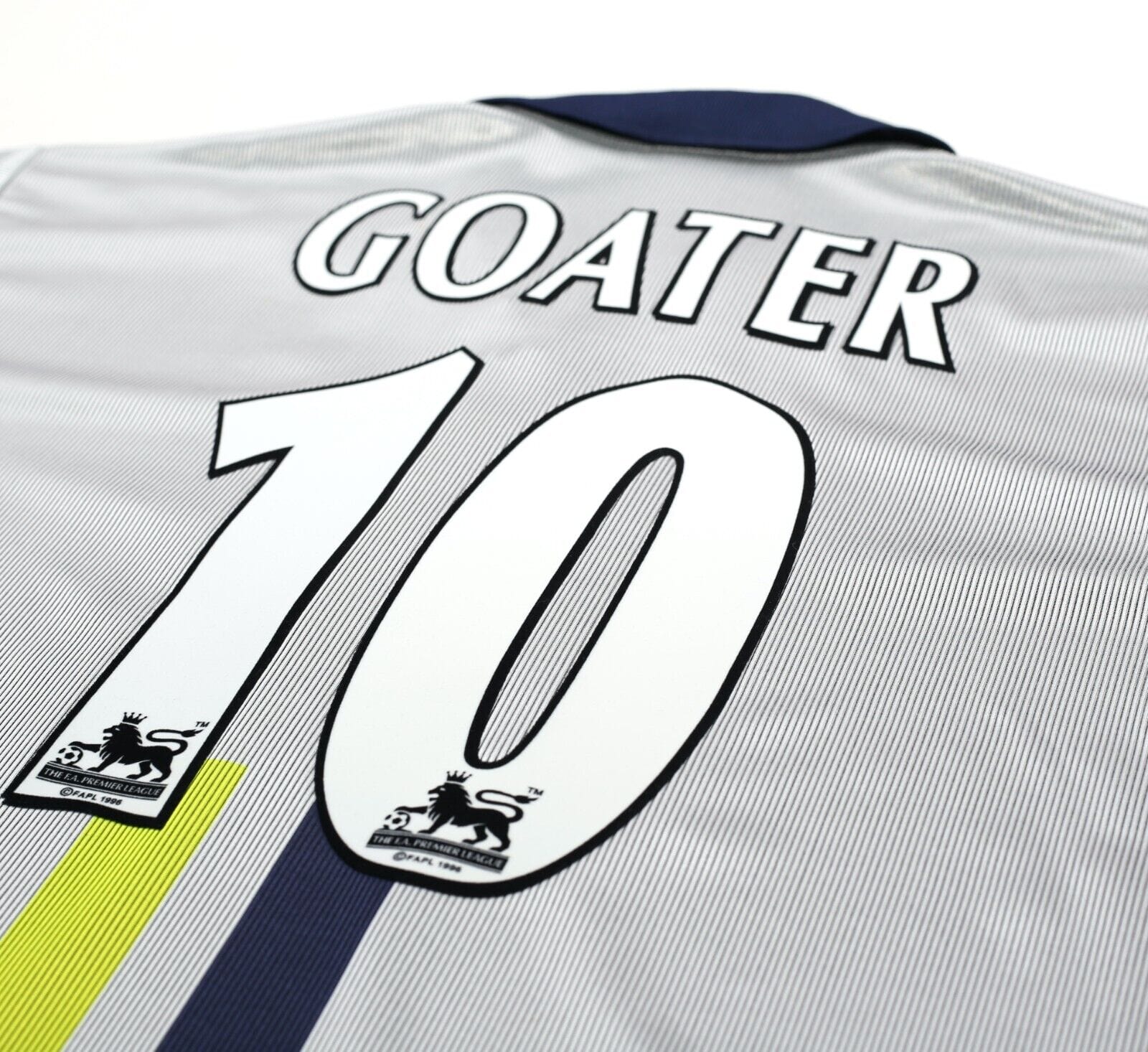 2000/01 GOATER #10 Manchester City Vintage le coq sportif Football Shirt (L)