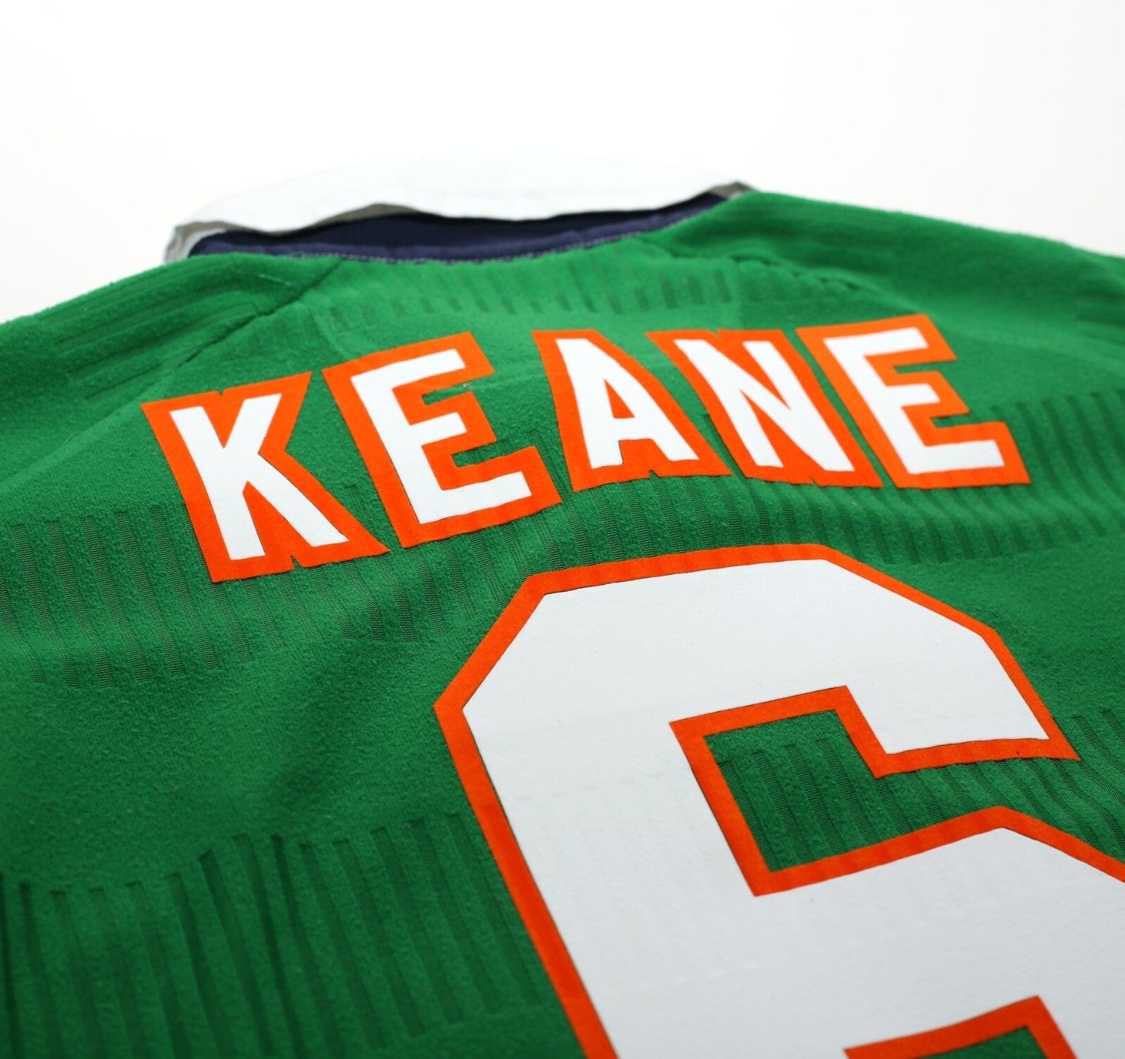 2000/01 KEANE #6 Ireland Vintage Umbro Home Football Shirt (M/L) Man United
