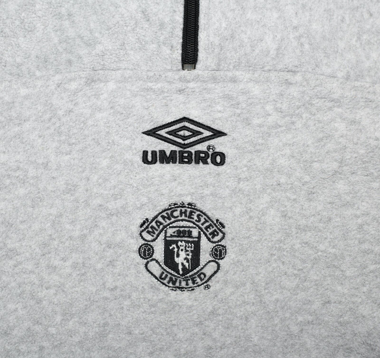 2000/01 MANCHESTER UNITED Vintage Umbro 1/4 Zip Fleece (L)