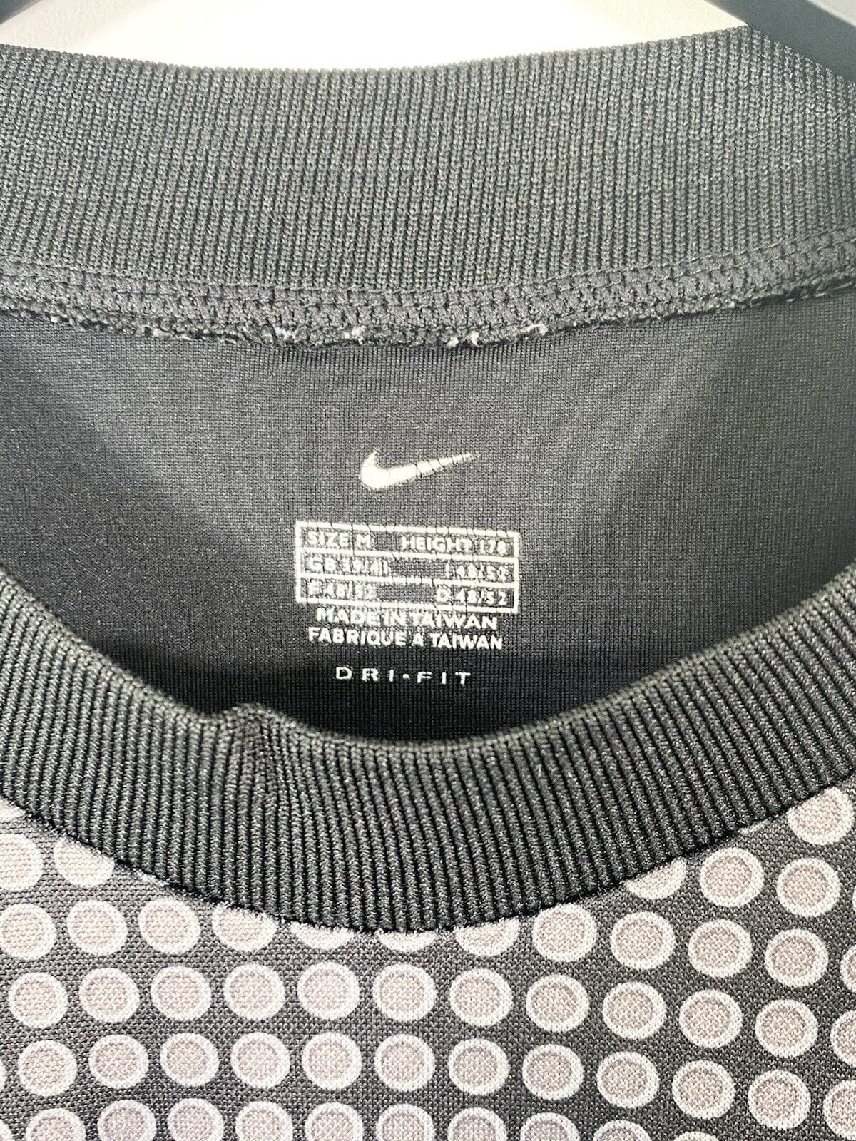 2000/01 REINA #35 Barcelona Vintage Nike GK Football Shirt (M) SPAIN