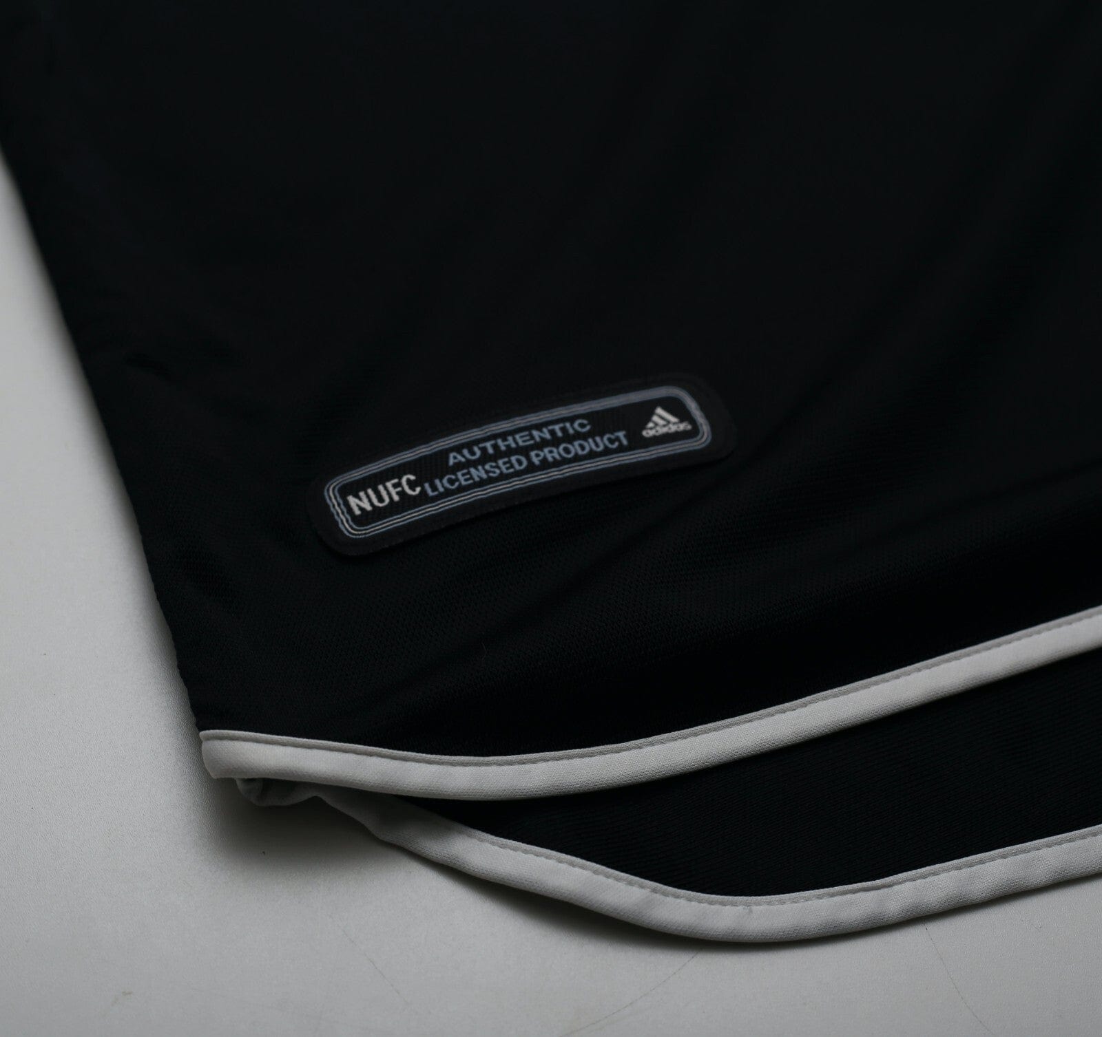 2000/01 SHEARER #9 Newcastle United Vintage adidas Away Football Shirt (S)