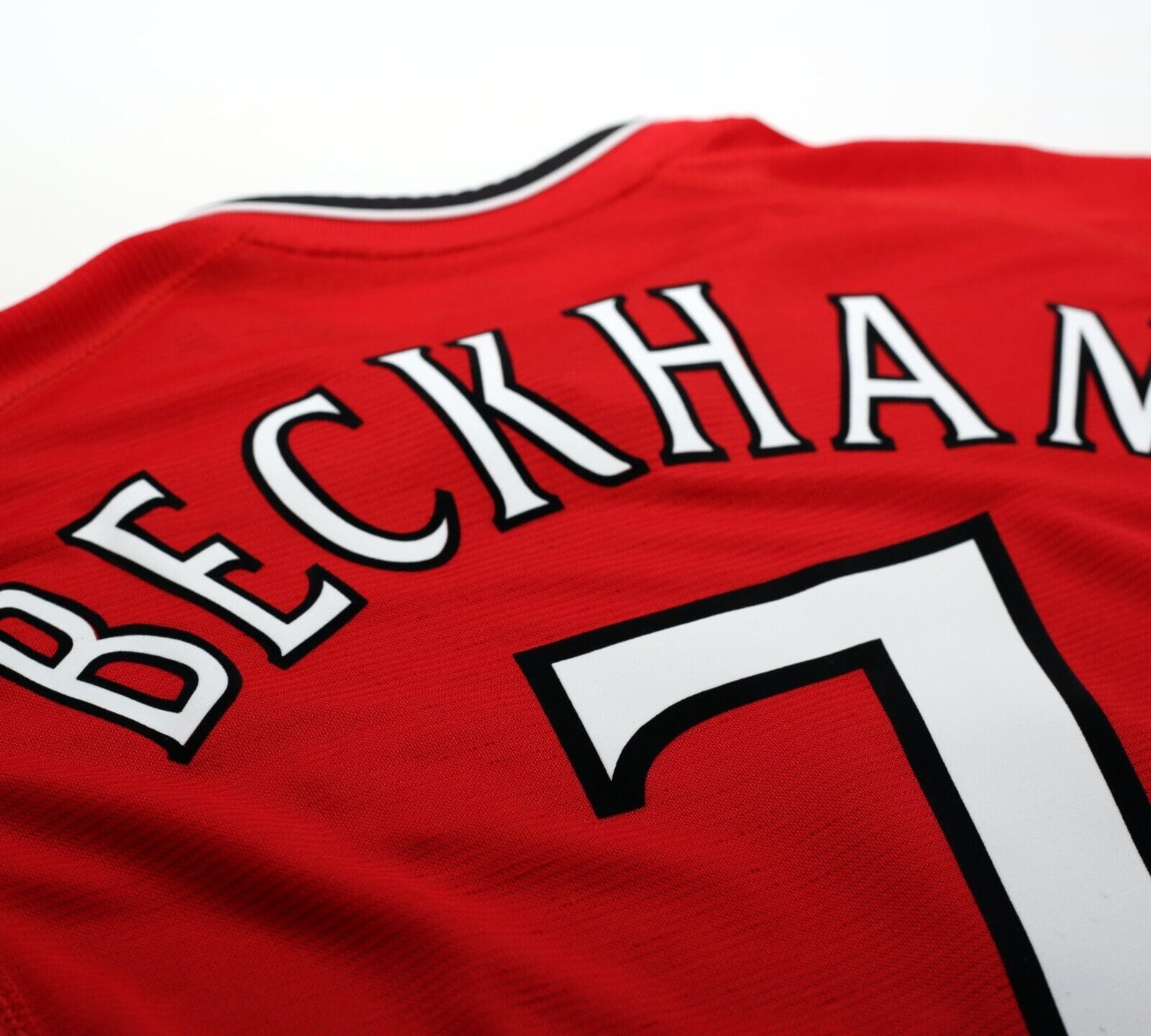 2000/02 BECKHAM #7 Manchester United Vintage Umbro UCL Home Football Shirt (L)