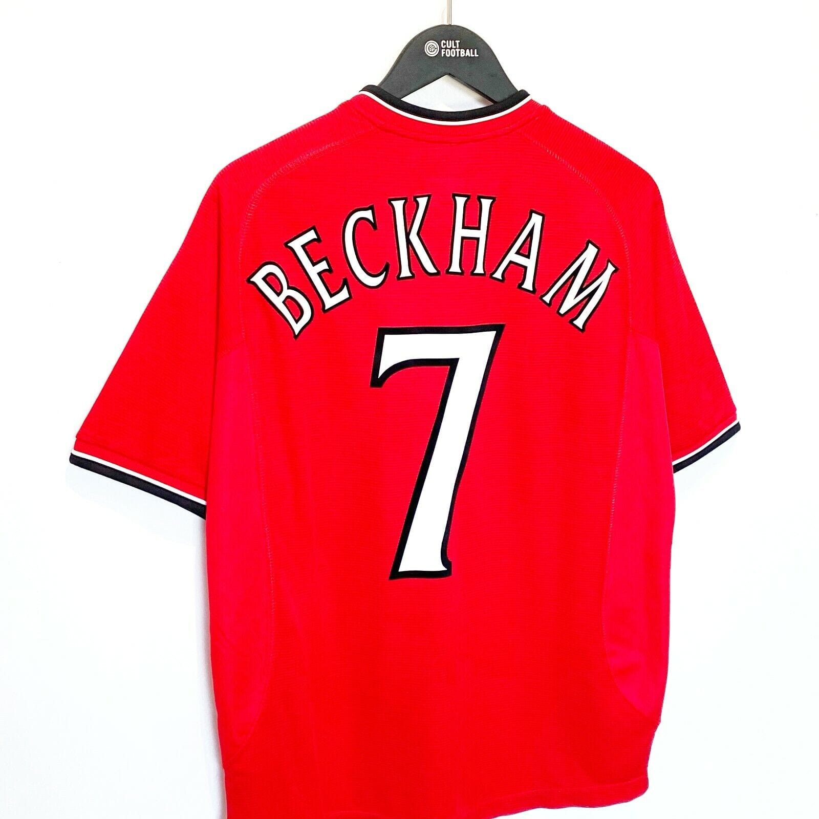 2000/02 BECKHAM #7 Manchester United Vintage Umbro UCL Home Football Shirt (M)