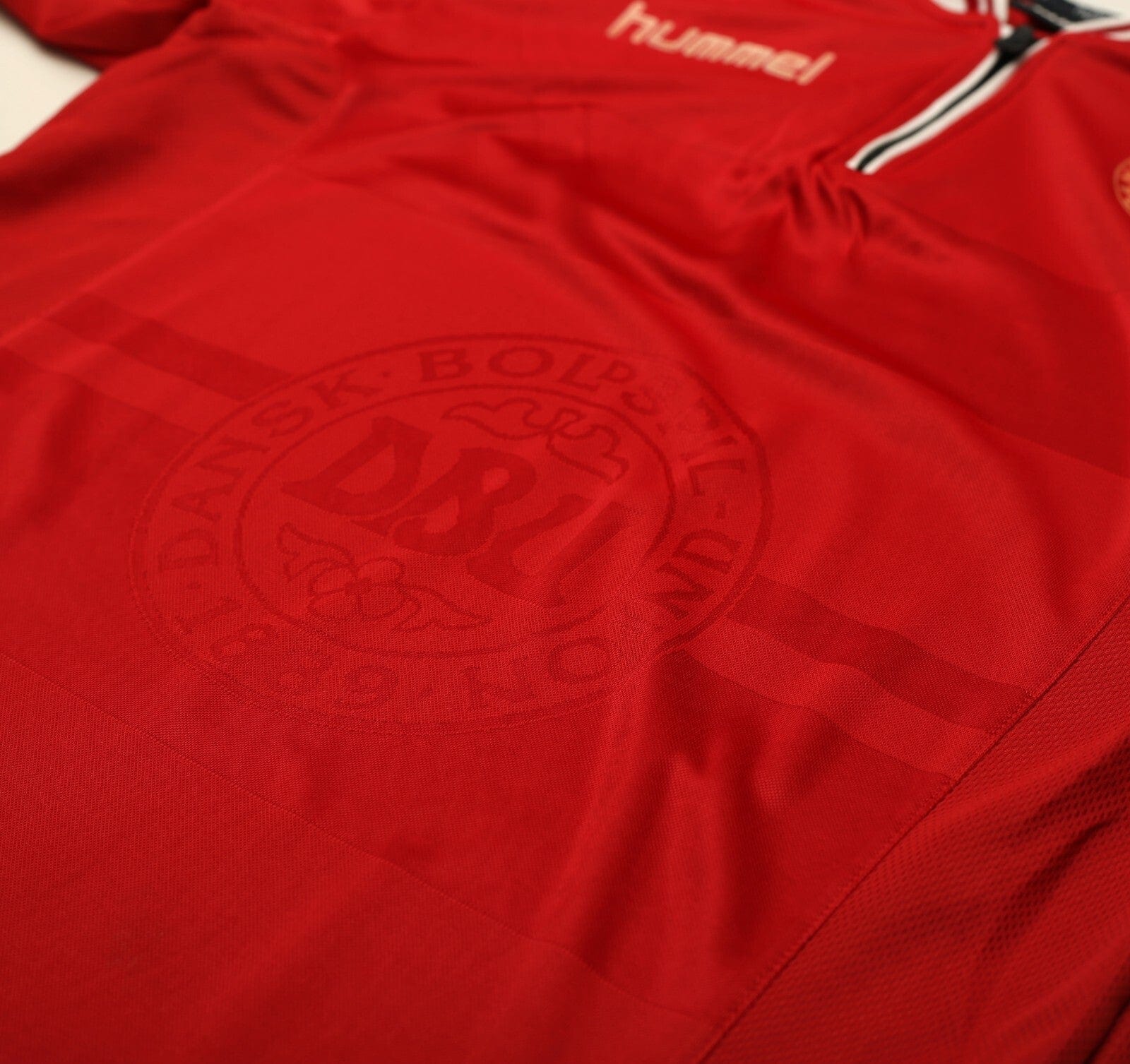 2000/02 DENMARK Vintage Hummel Home Football Shirt (M)