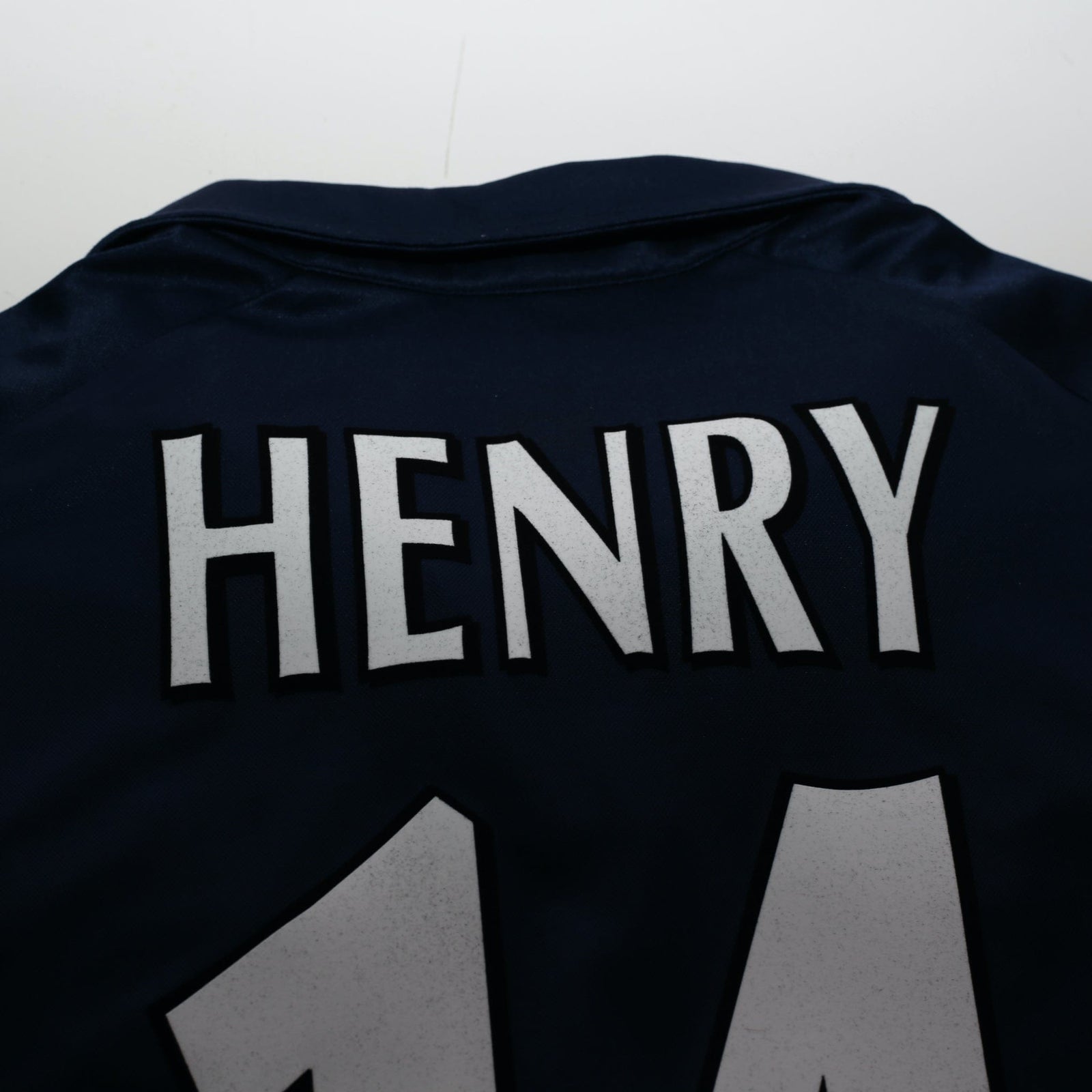 2000/02 Henry #14 Arsenal Vintage Nike European Football Shirt (L)