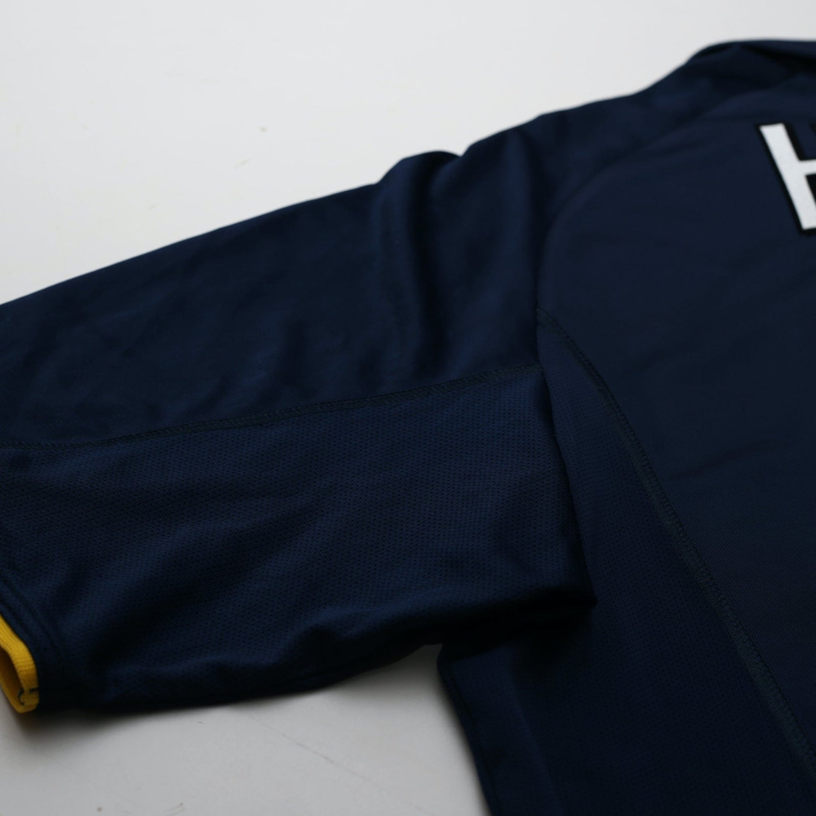 2000/02 Henry #14 Arsenal Vintage Nike European Football Shirt (L)