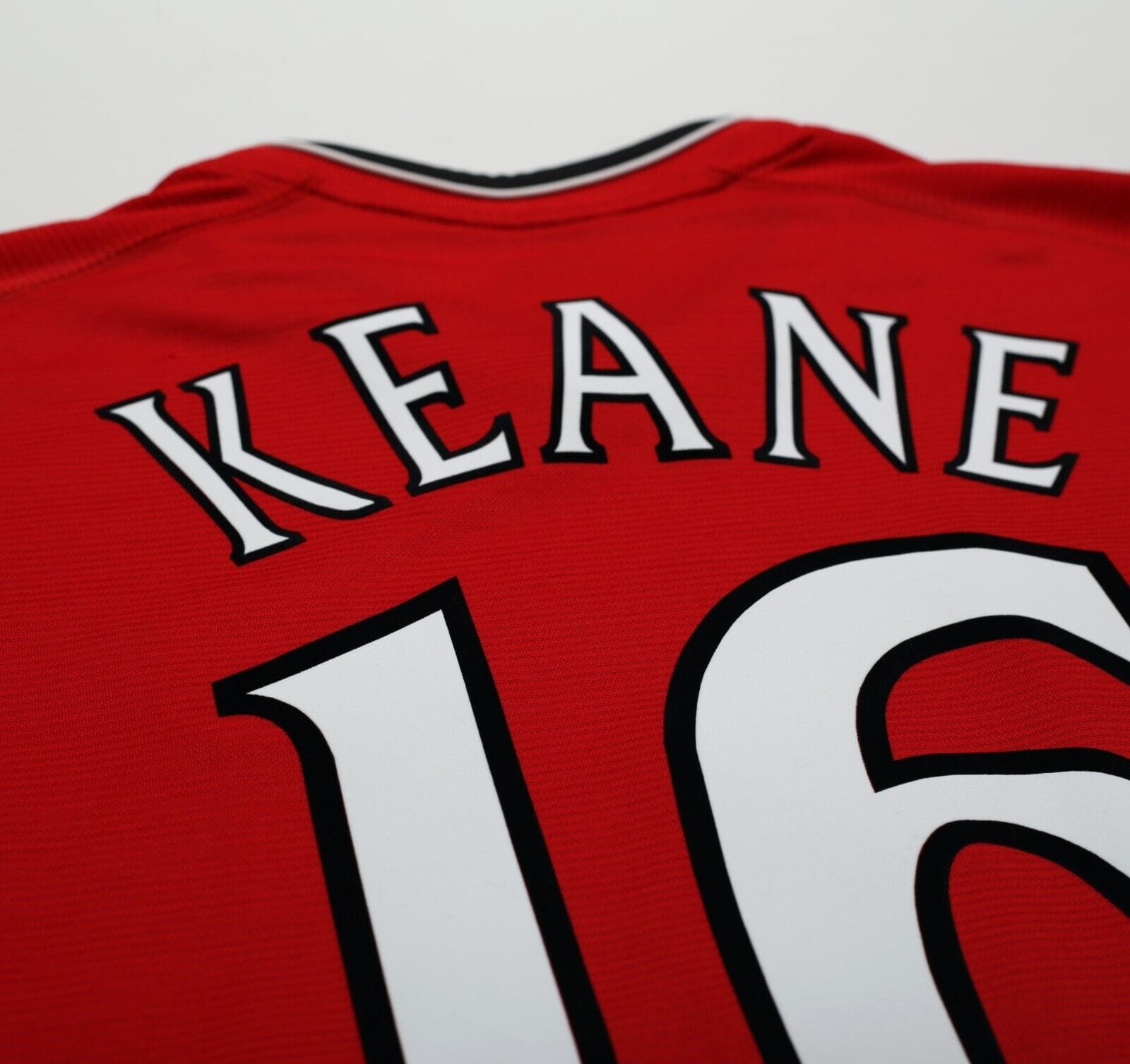 2000/02 KEANE #16 Manchester United Vintage Umbro Home Shirt (XL)