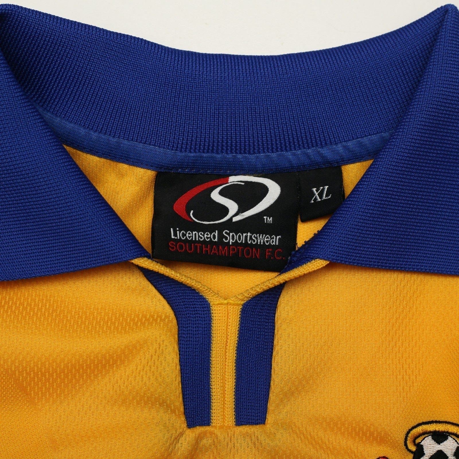 2000/02 Le Tissier #7 Southampton Vintage Saints Away Football Shirt (XL)