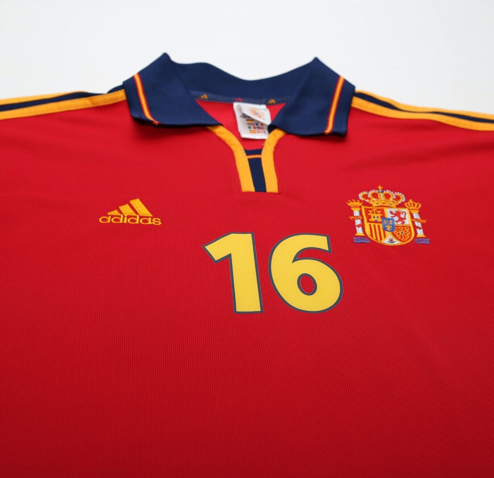 2000/02 MENDIETA #16 Spain Vintage adidas Home Football Shirt (XL) Euro 2000