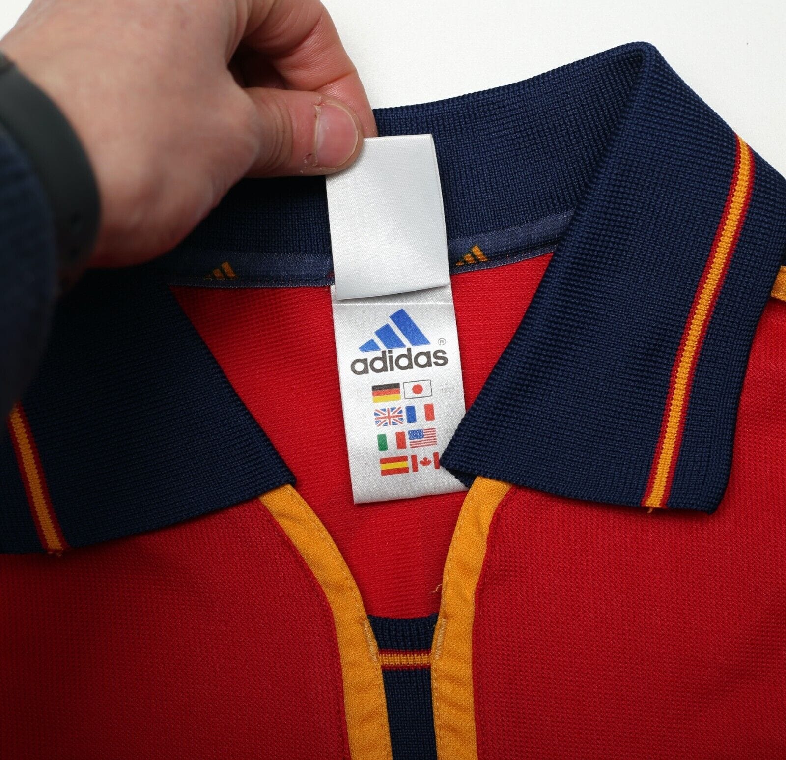 2000/02 MENDIETA #16 Spain Vintage adidas Home Football Shirt (XL) Euro 2000